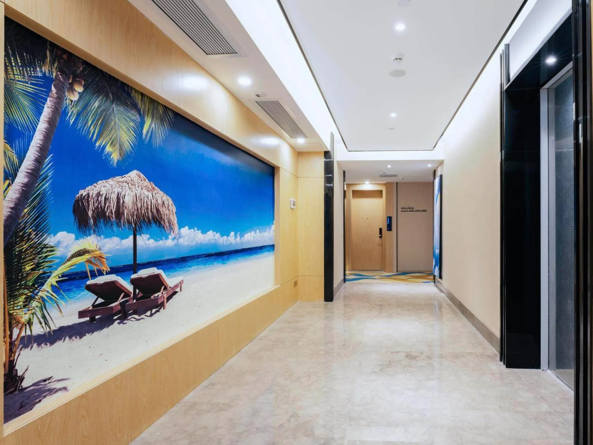 Kyriad Marvelous Hotel Heyuan Wanda Plaza