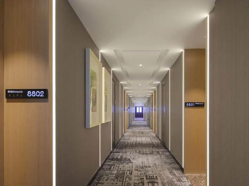 Campanile Shenzhen Longcheng Square Subway Station