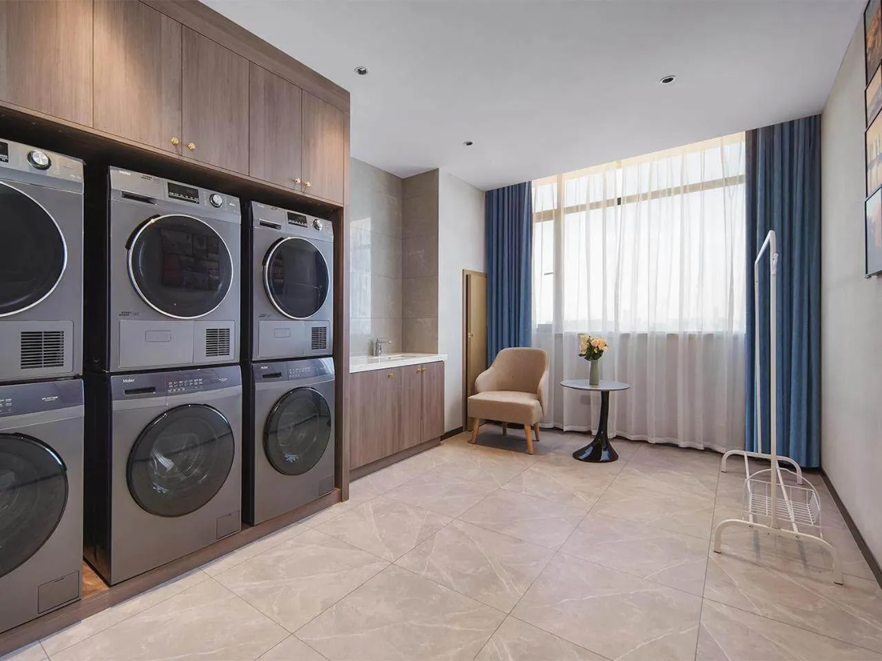 Kyriad Hotel Dongguan Houjie Convention and Exhibition Center Humen Station