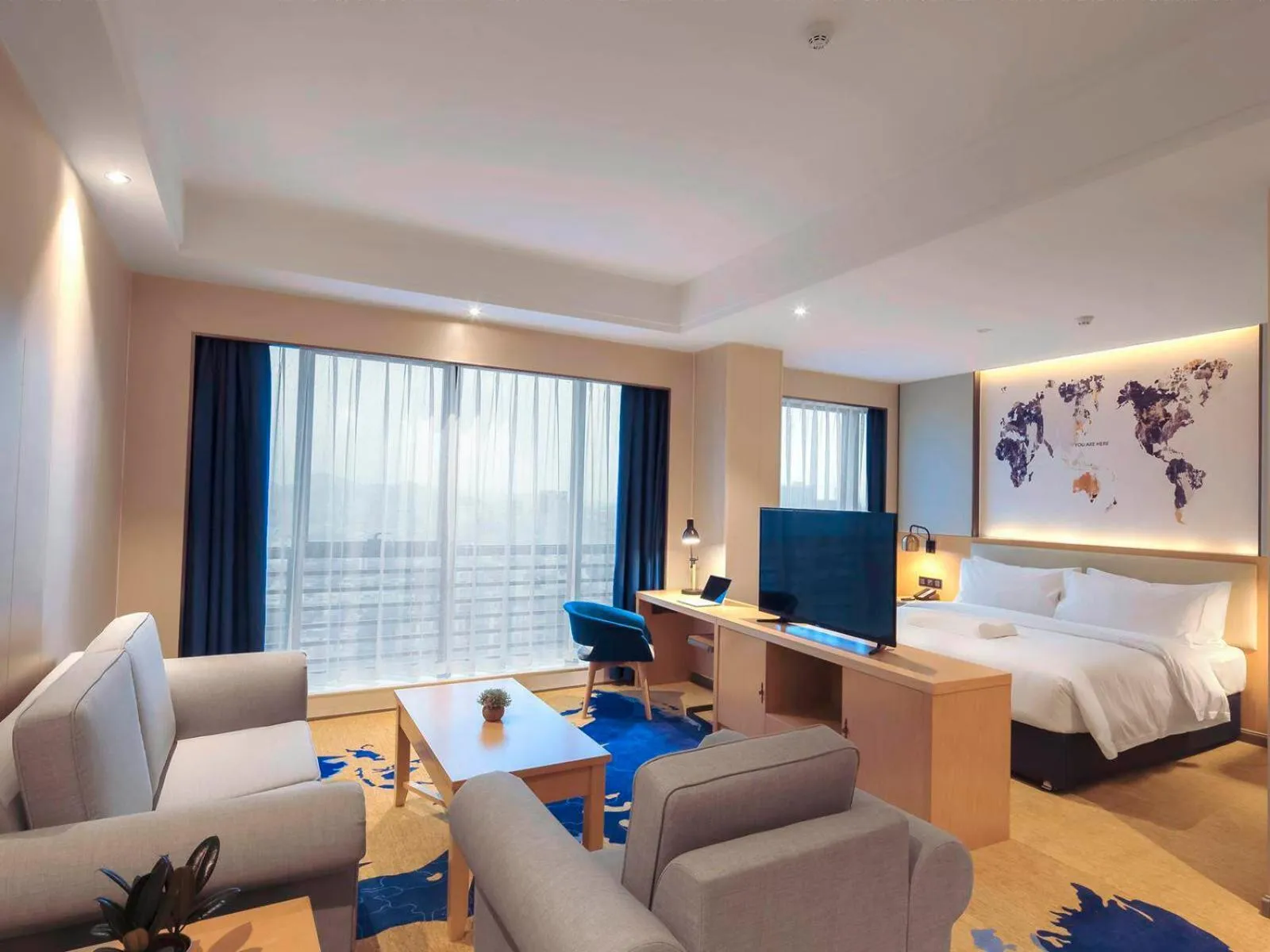 Bed in Kyriad Marvelous Hotel Zhongshan South District Conference Centre