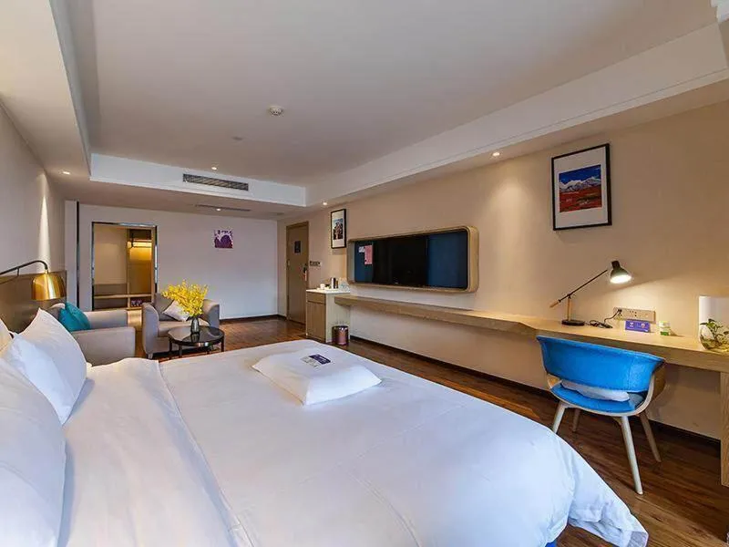 Bed in Kyriad Marvelous Hotel Kunming High-Tech Zone Wuyue Plaza