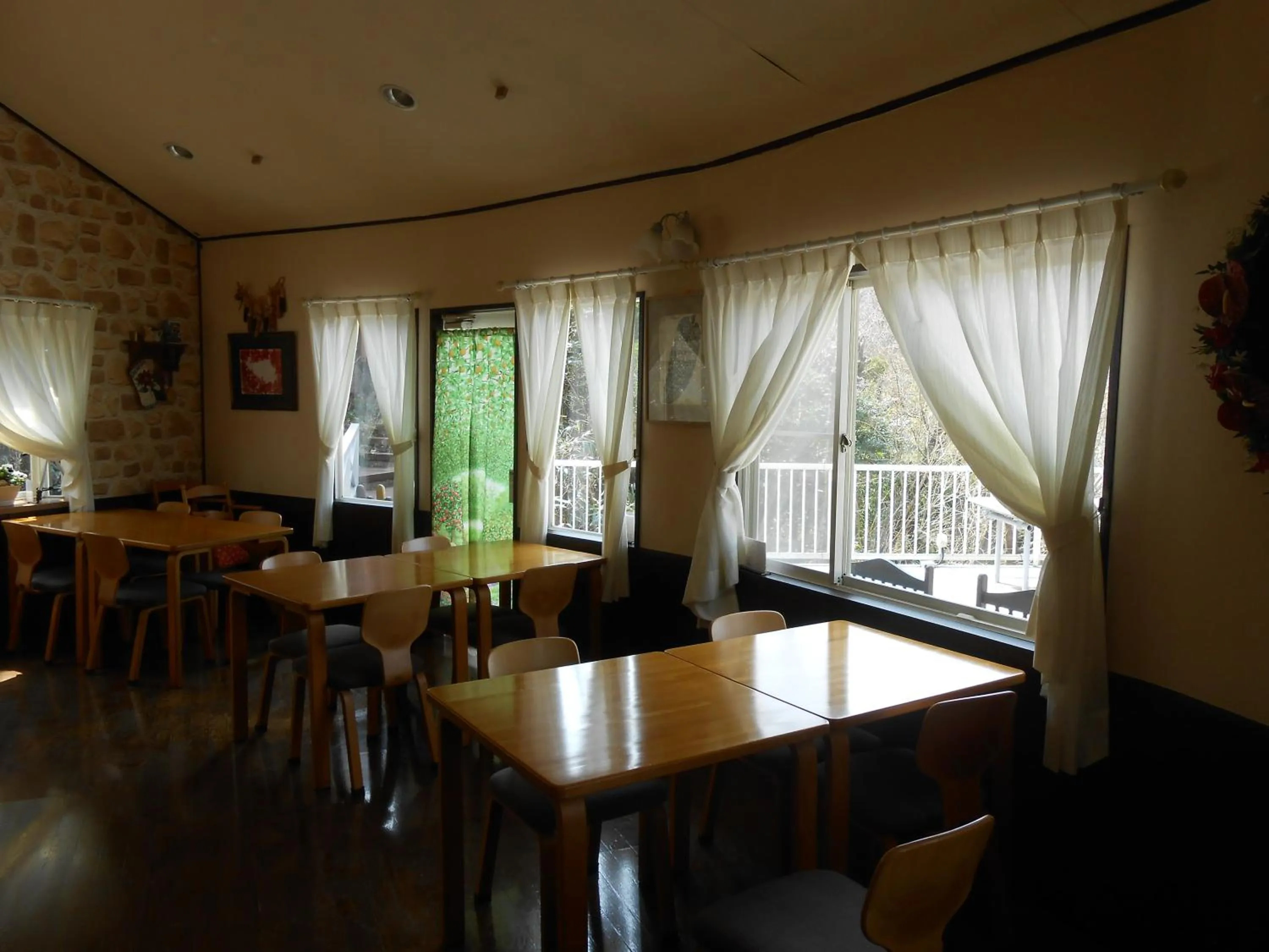 Restaurant/places to eat in Pension Margaret