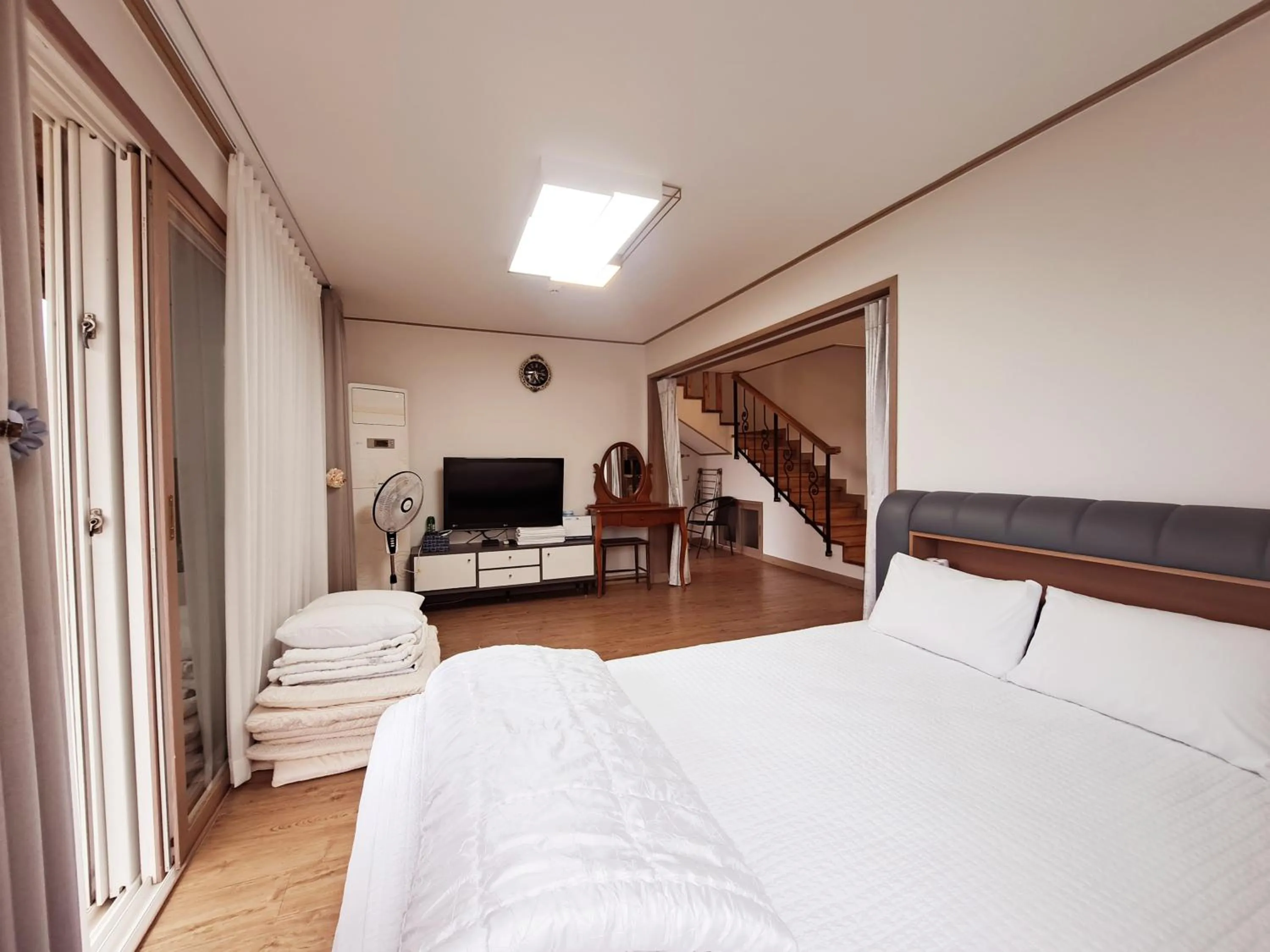 Bed in Jeju Gillime Pension