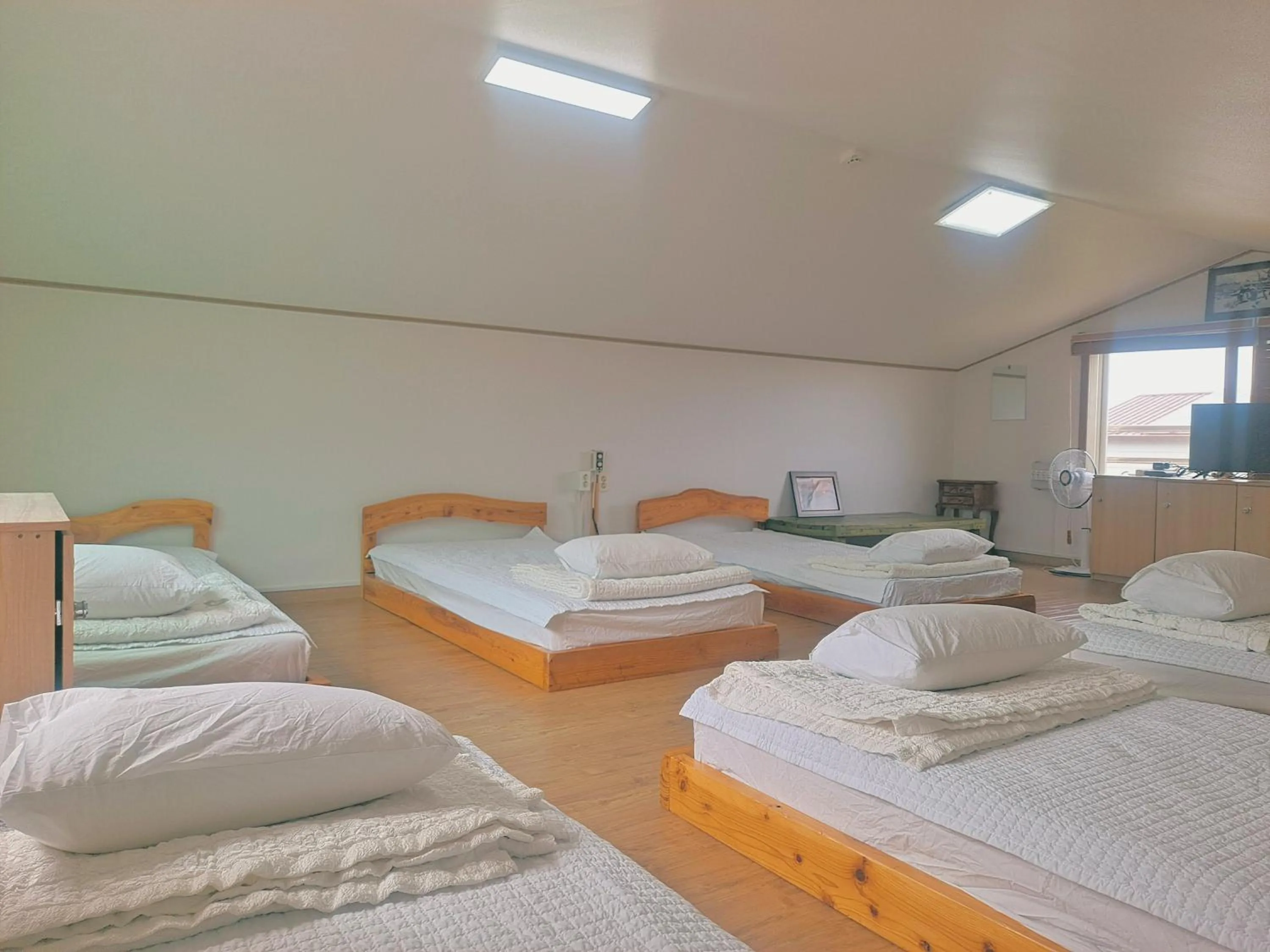 Bed in Jeju Gillime Pension