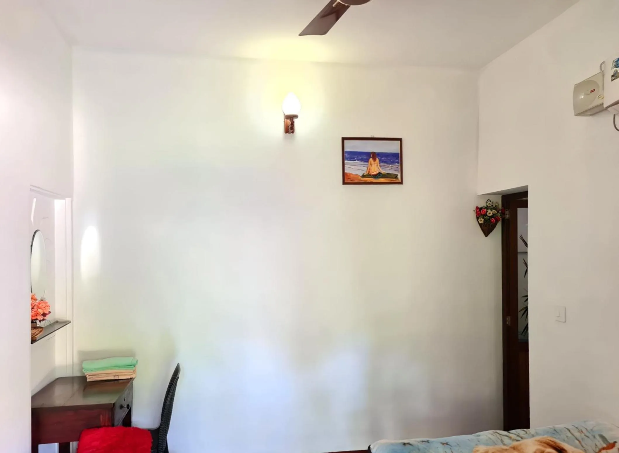 Photo of the whole room, Bed in Angels' homestay Marari