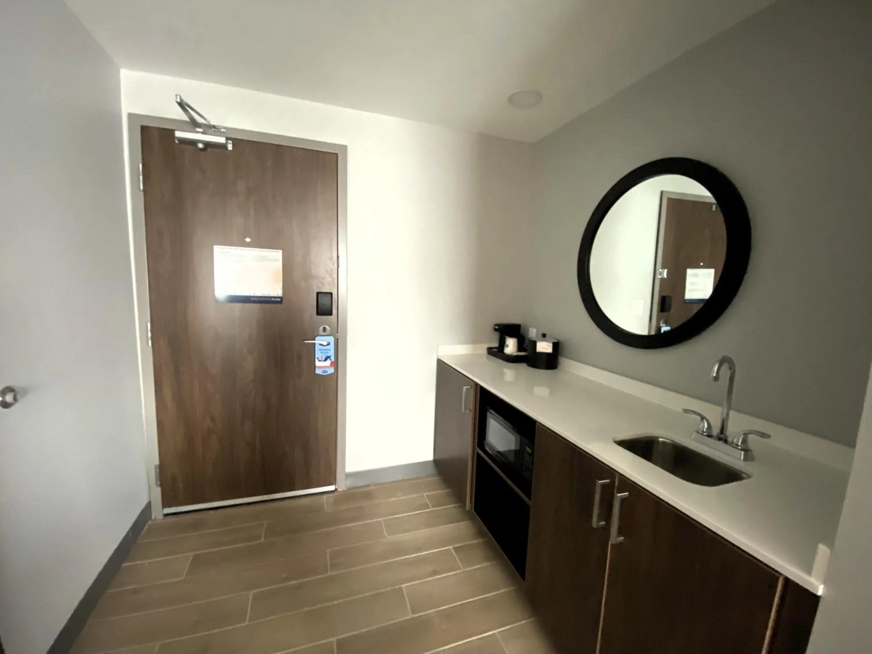 Kitchen or kitchenette in Hampton Inn & Suites Somerset