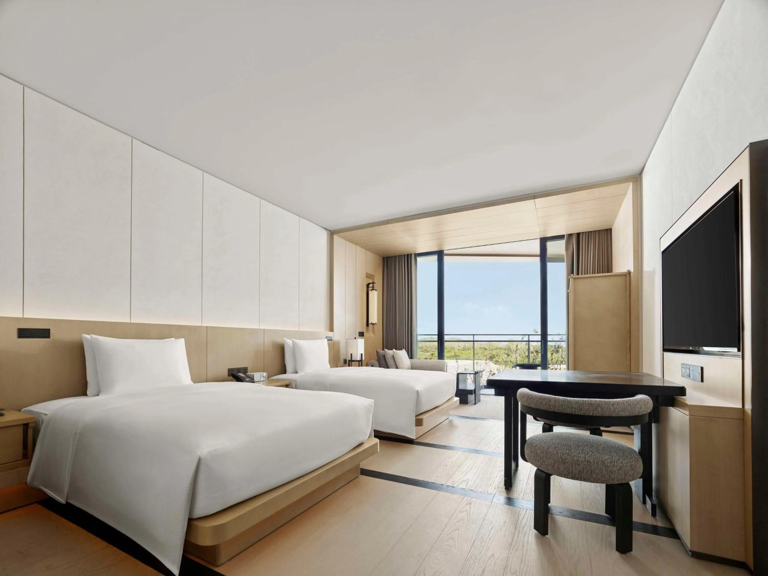 Bed in Hilton Nanjing Niushoushan