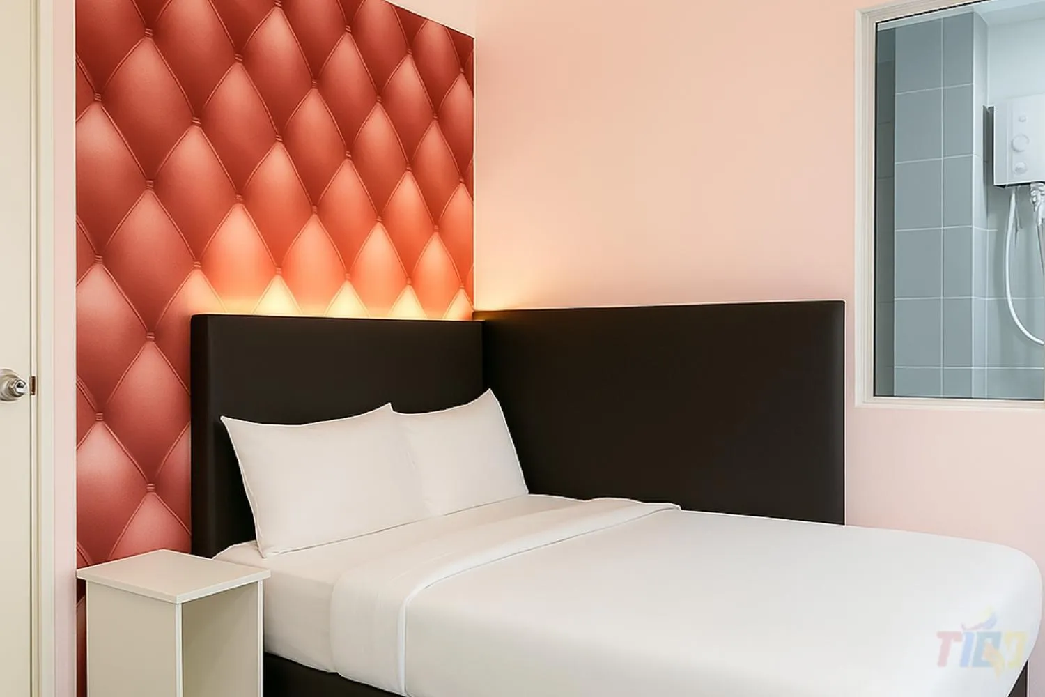 Photo of the whole room, Bed in Bright Boutique Hotel Kelana Jaya