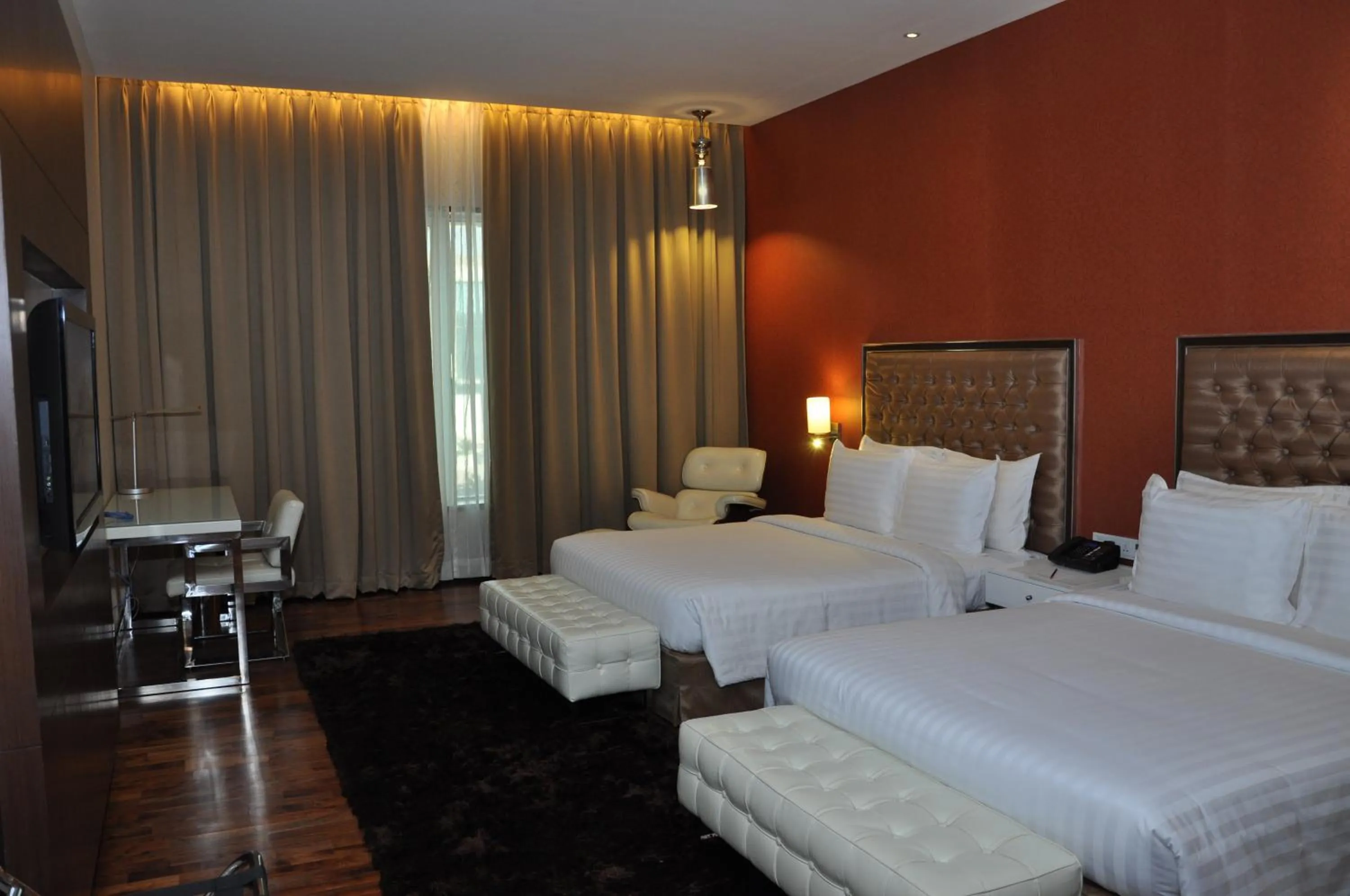 Bedroom, Bed in The Deltin