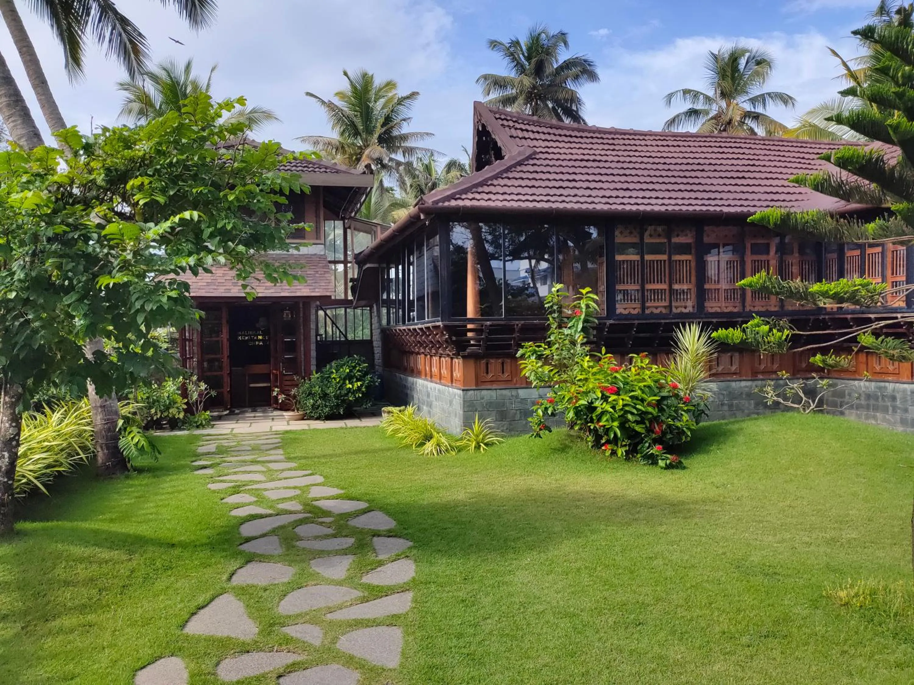 Garden view in Maliekal Heritance Cherai Beach Cochin