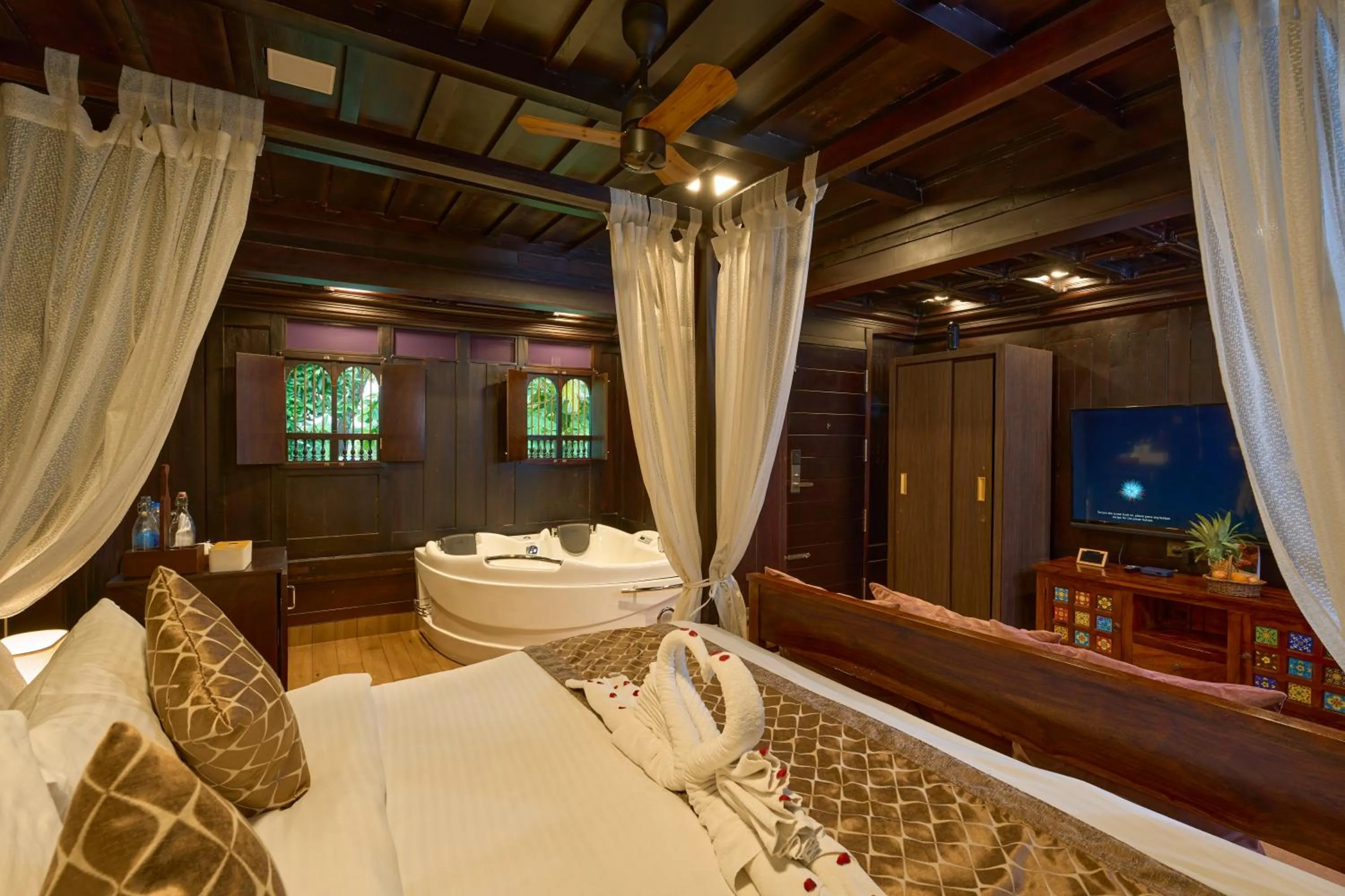 TV and multimedia in Maliekal Heritance Cherai Beach Cochin