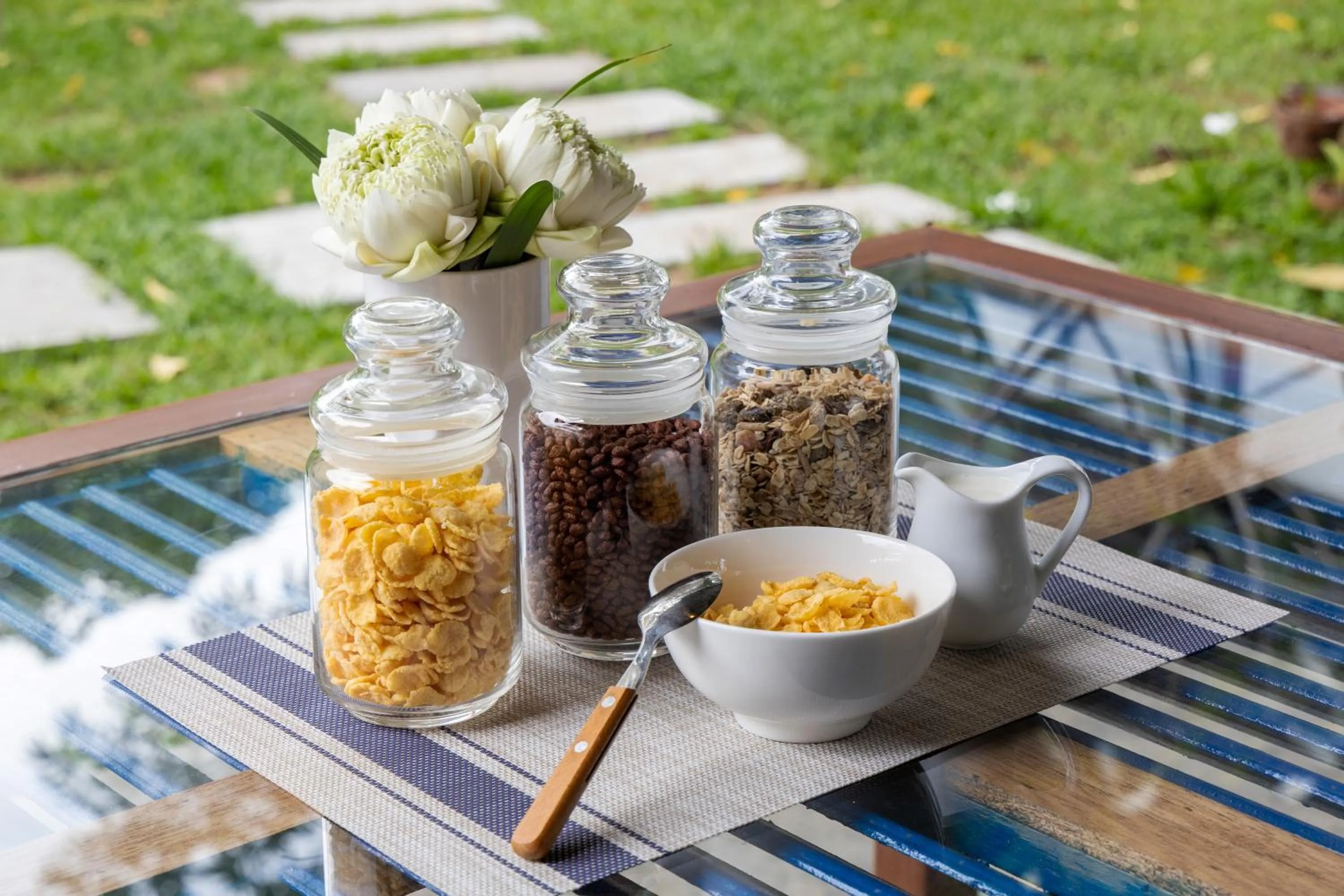 Breakfast in Atoh's Maison
