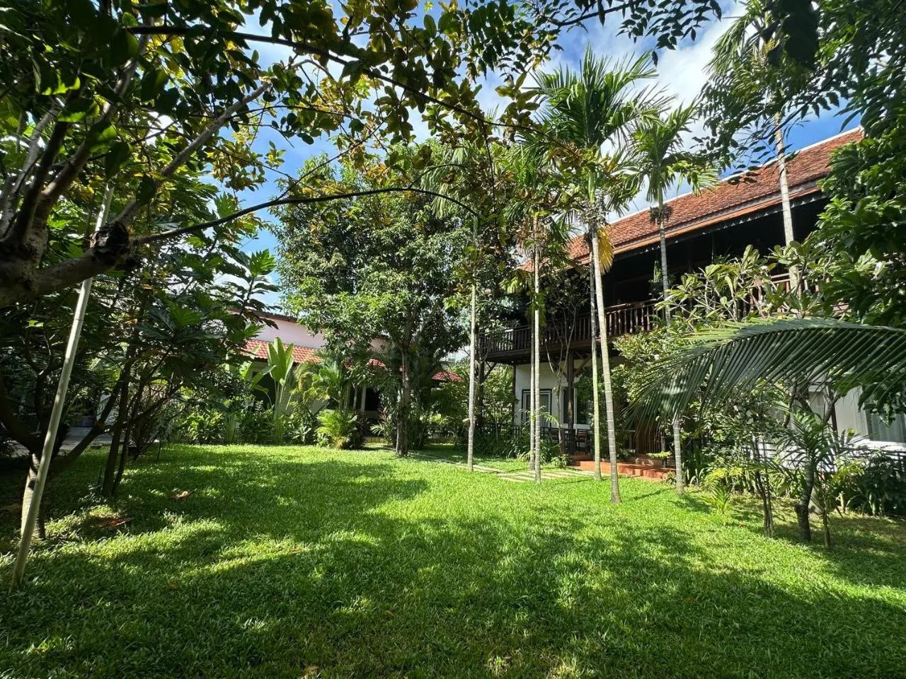 Garden in Atoh's Maison