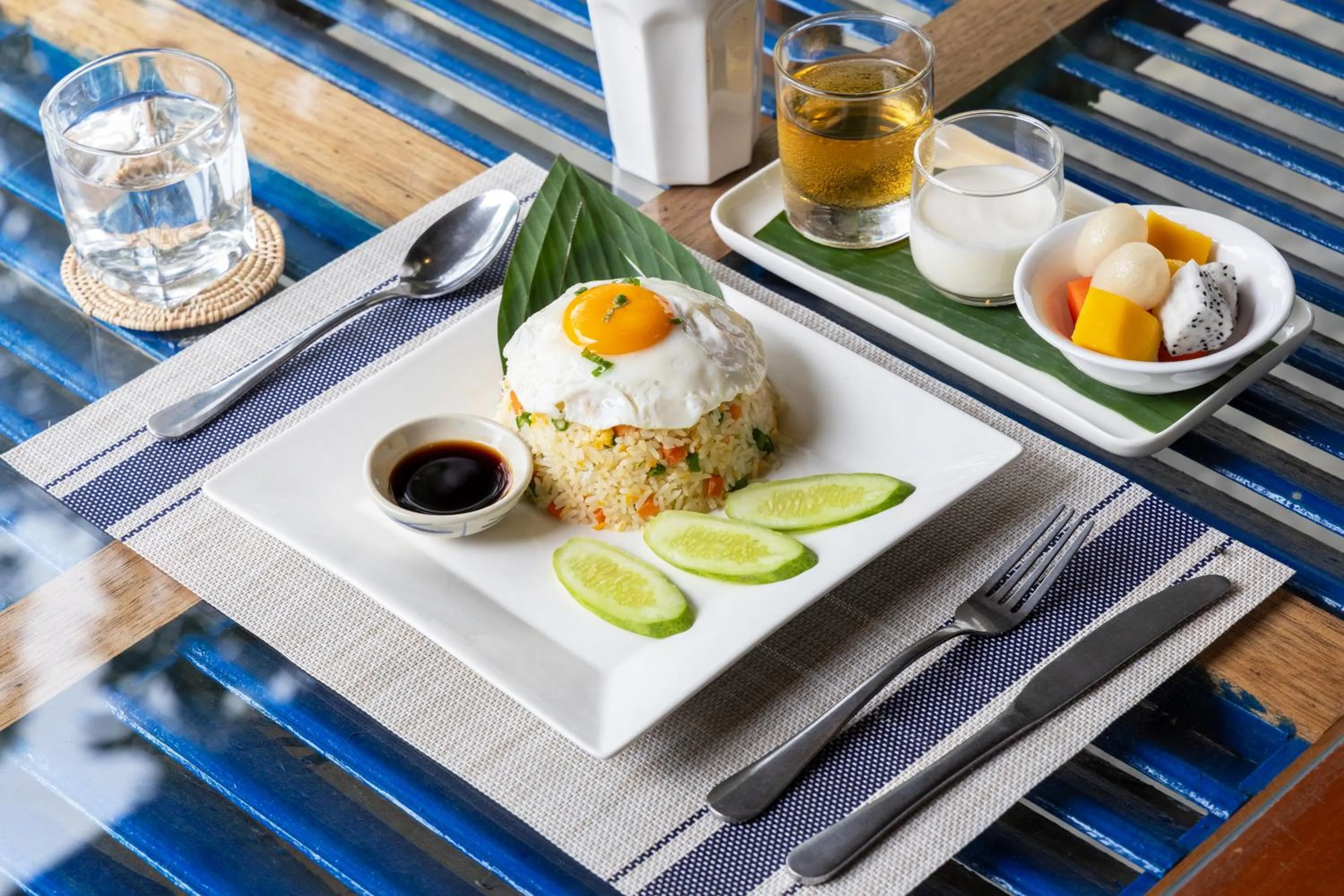 Breakfast in Atoh's Maison