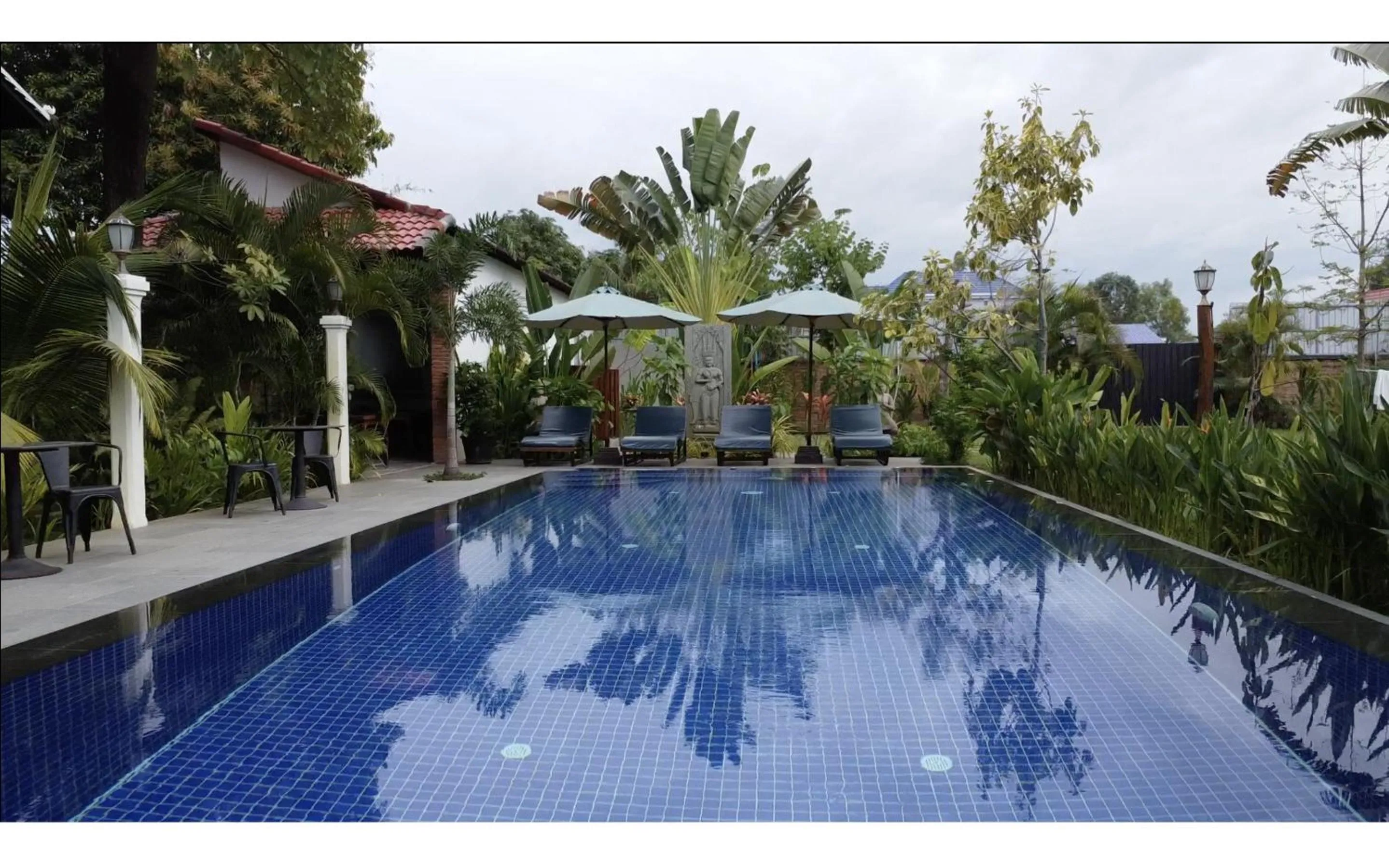 Pool view in Atoh's Maison