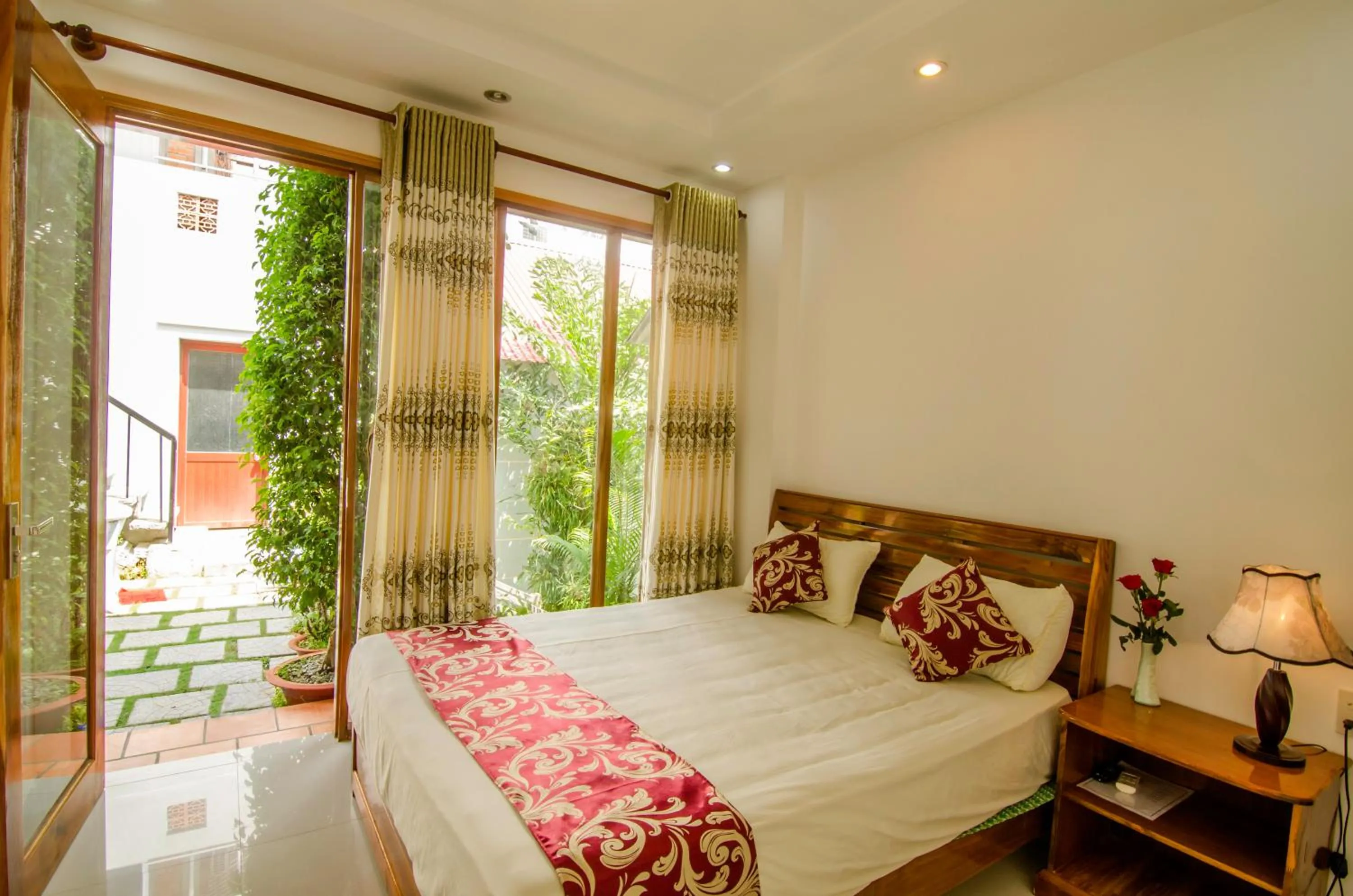 Standard Double Room in Dong Xuan Hong Hotel