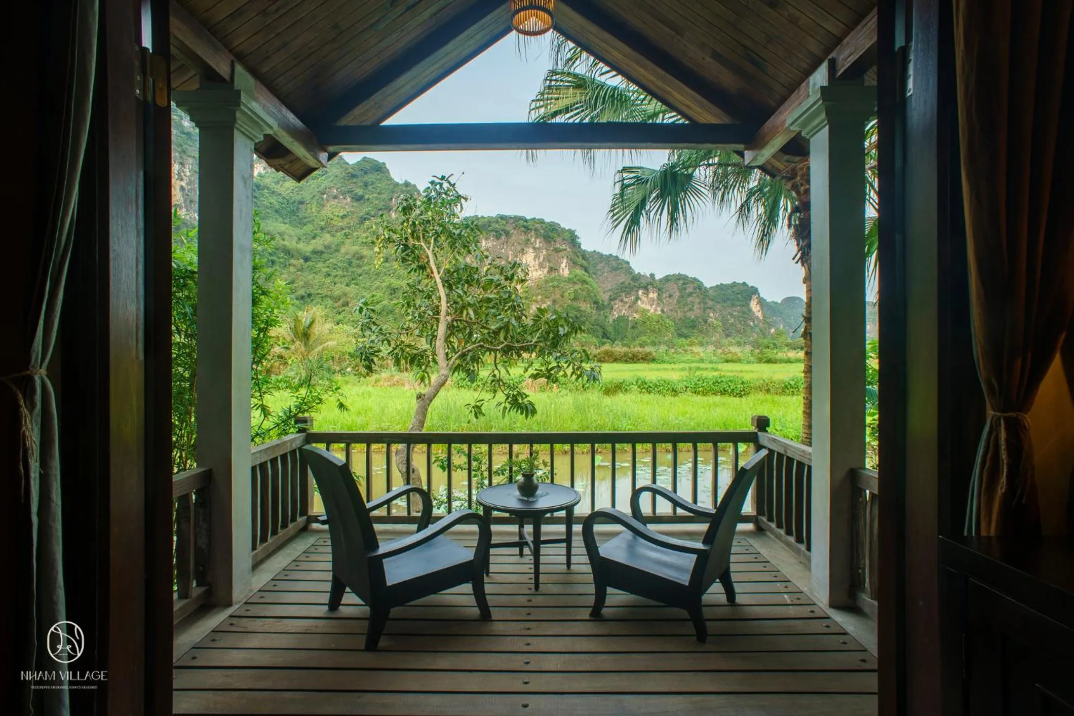 Balcony/Terrace in Nham Village Resort