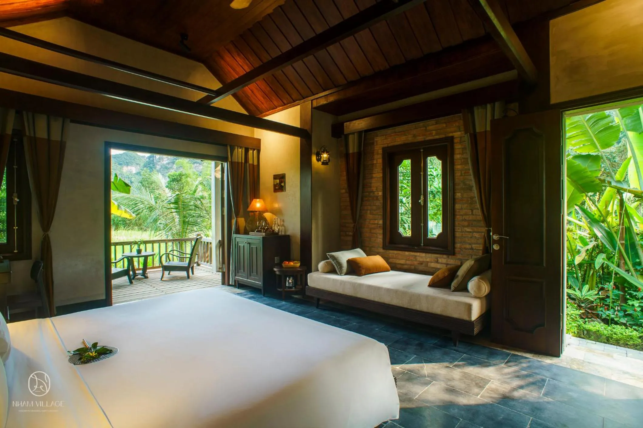 Bed in Nham Village Resort
