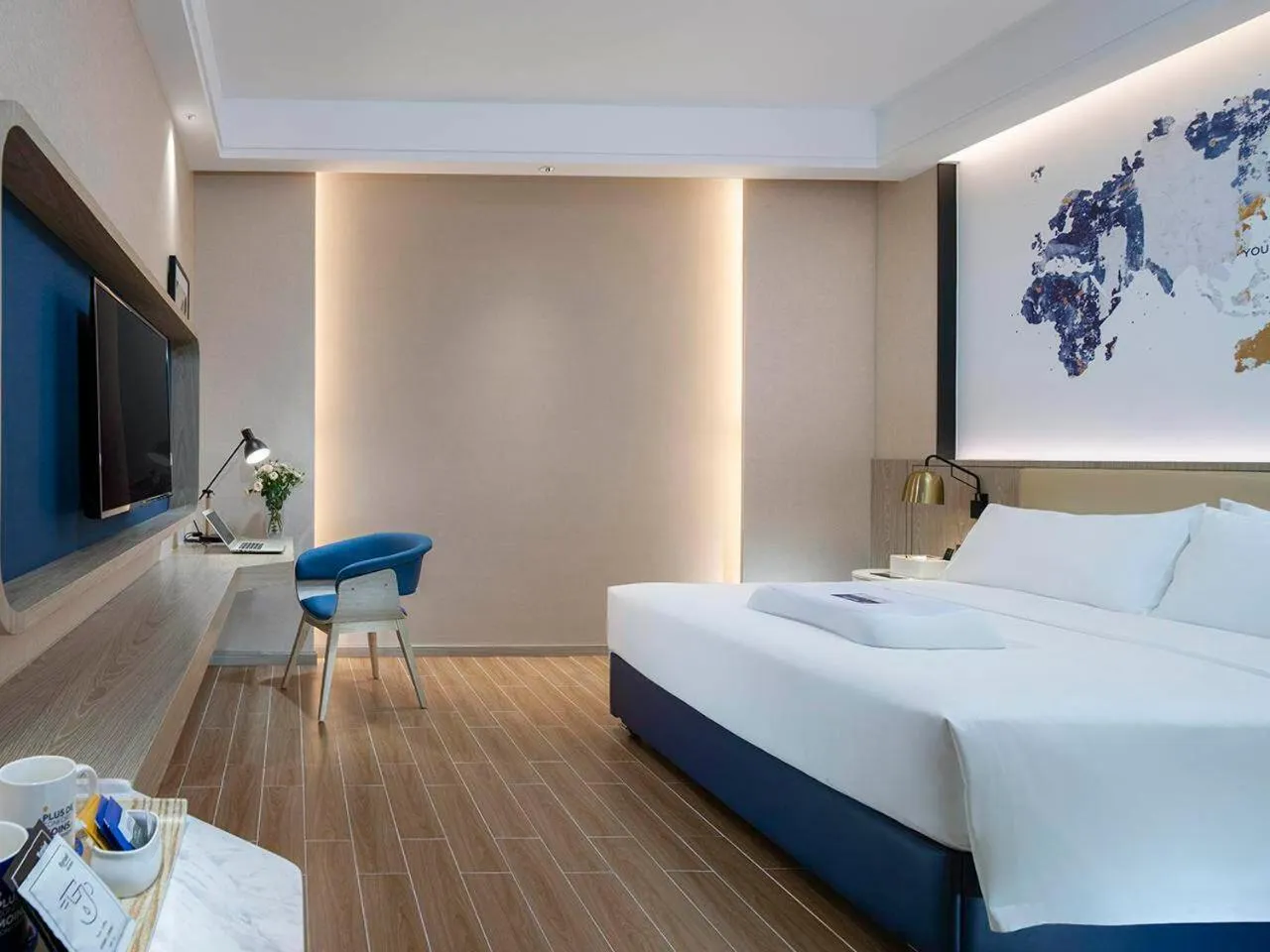 Bed in Kyriad Marvelous Hotel Shenzhen Longhua District Qinghu Subway Station