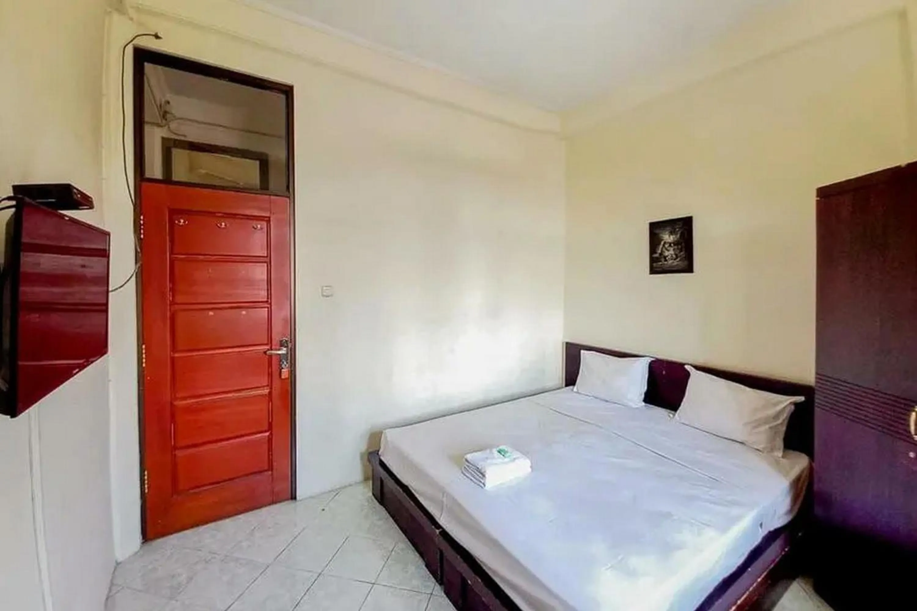Bedroom in Graha Ara Homestay Syariah RSUD Dr Soetomo Surabaya Mitra RedDoorz