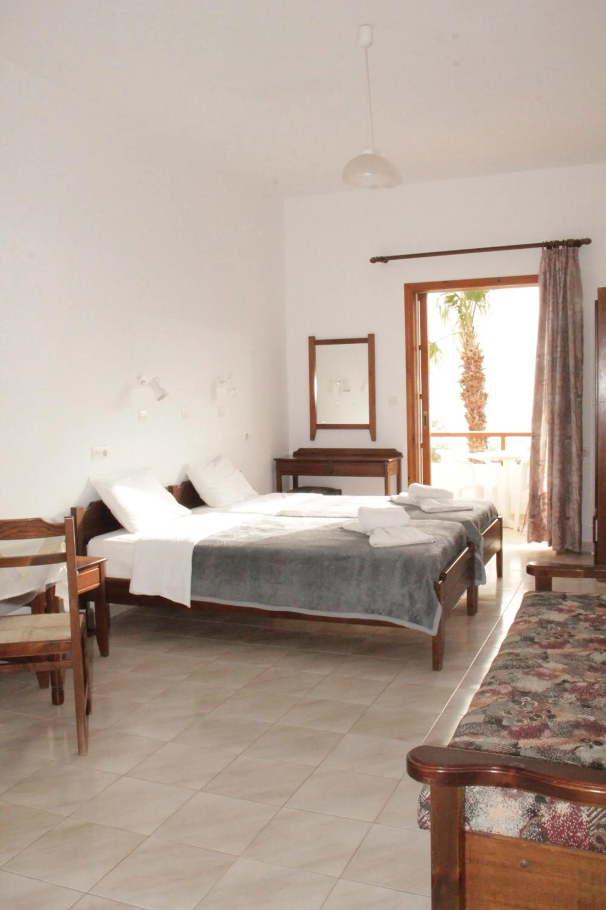 Photo of the whole room, Bed in Studios Stavris