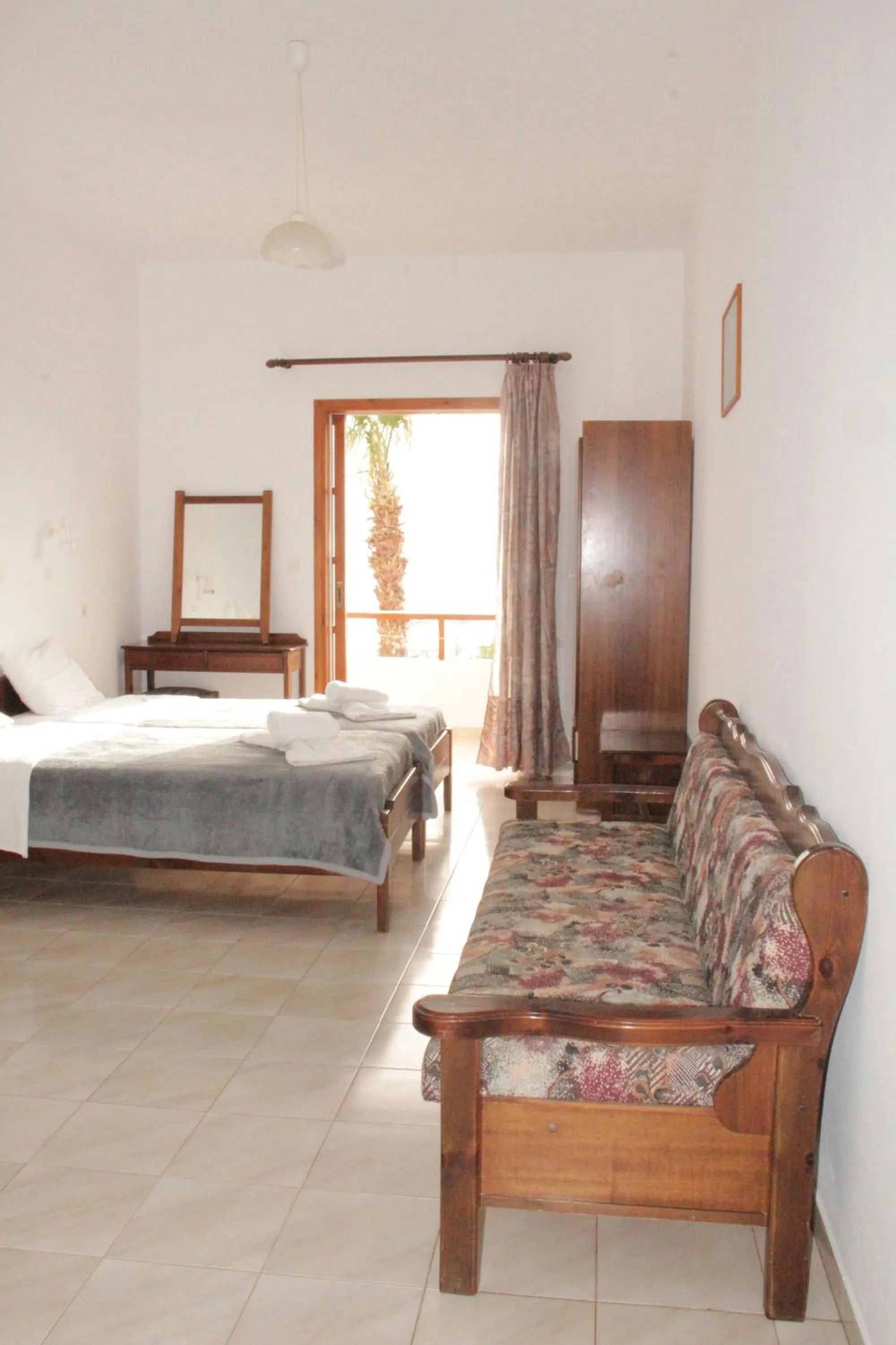 Photo of the whole room, Bed in Studios Stavris