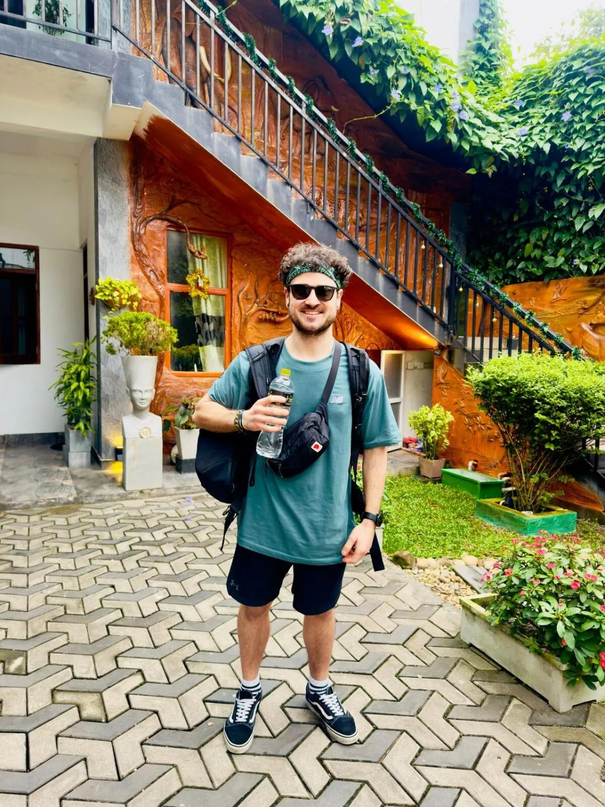 People in Airport J Dream Resort