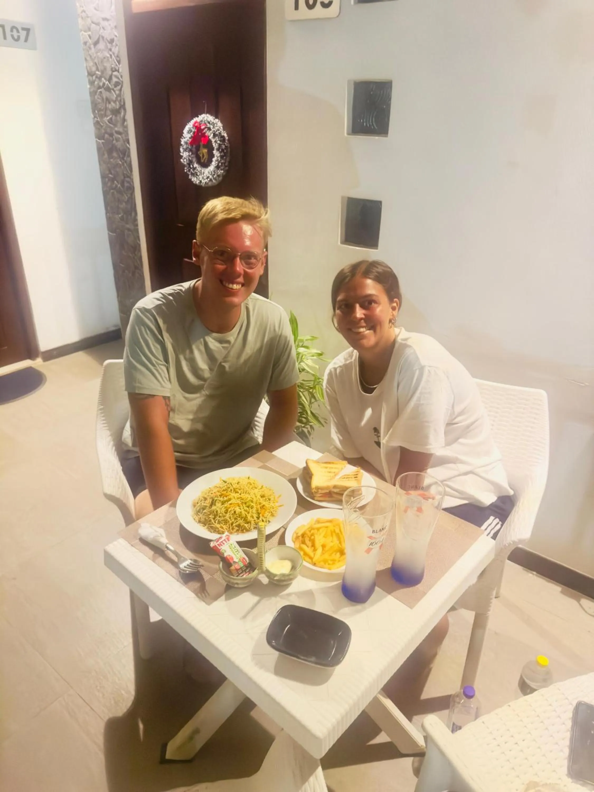 Food and drinks in Airport J Dream Resort