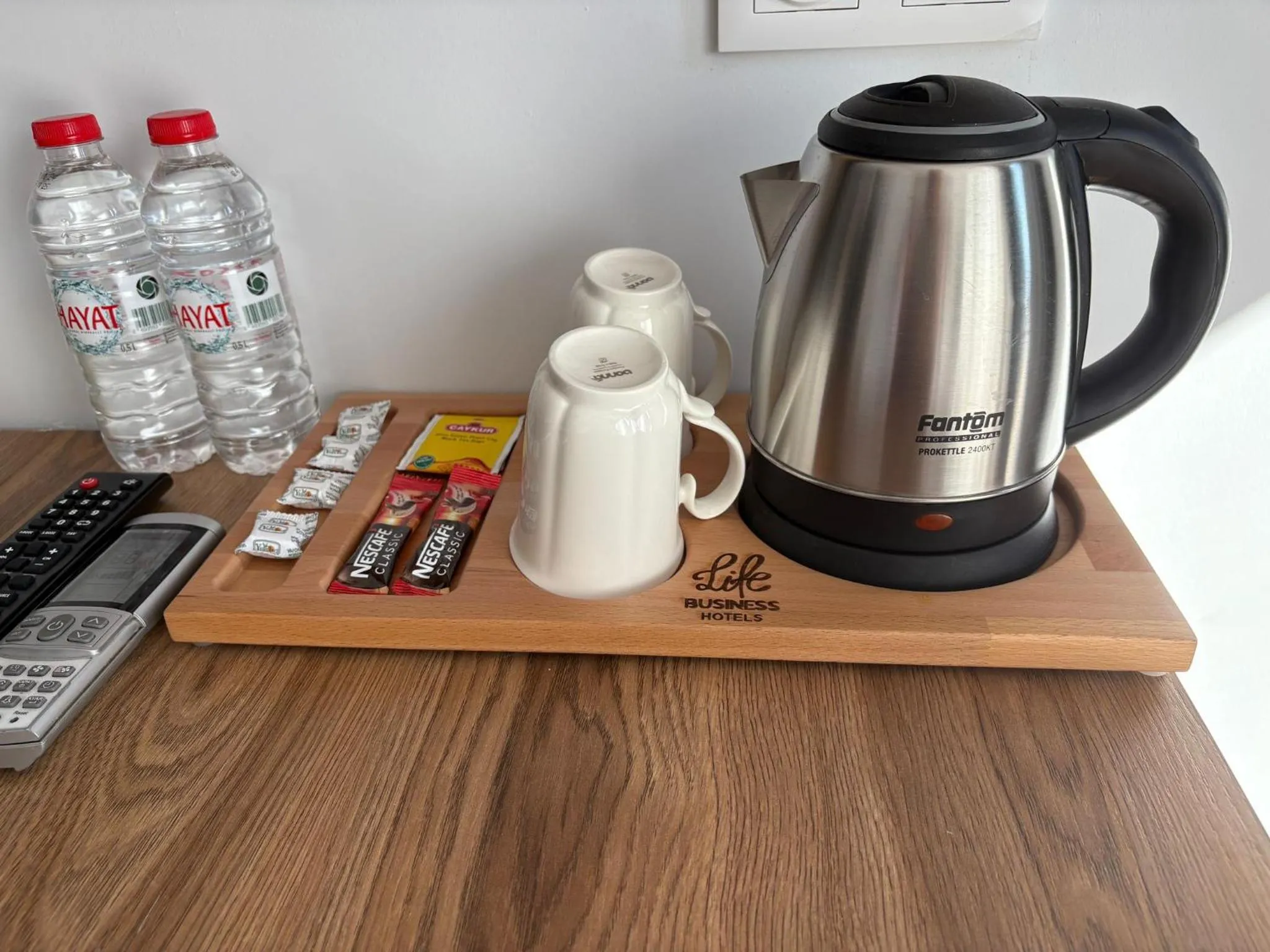 Coffee/tea facilities in Business Life Hotel Güneşli
