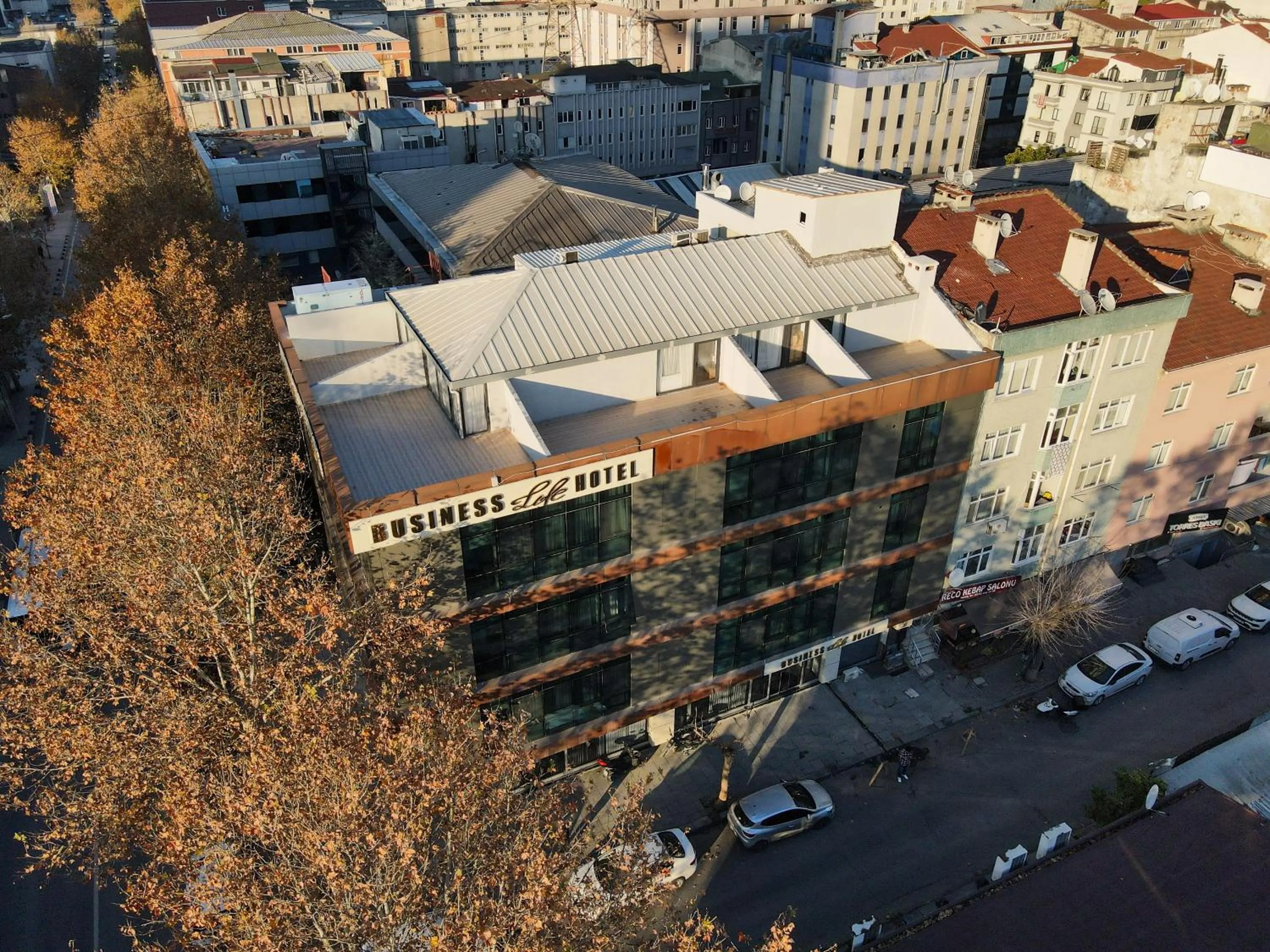 Property building in Business Life Hotel Güneşli