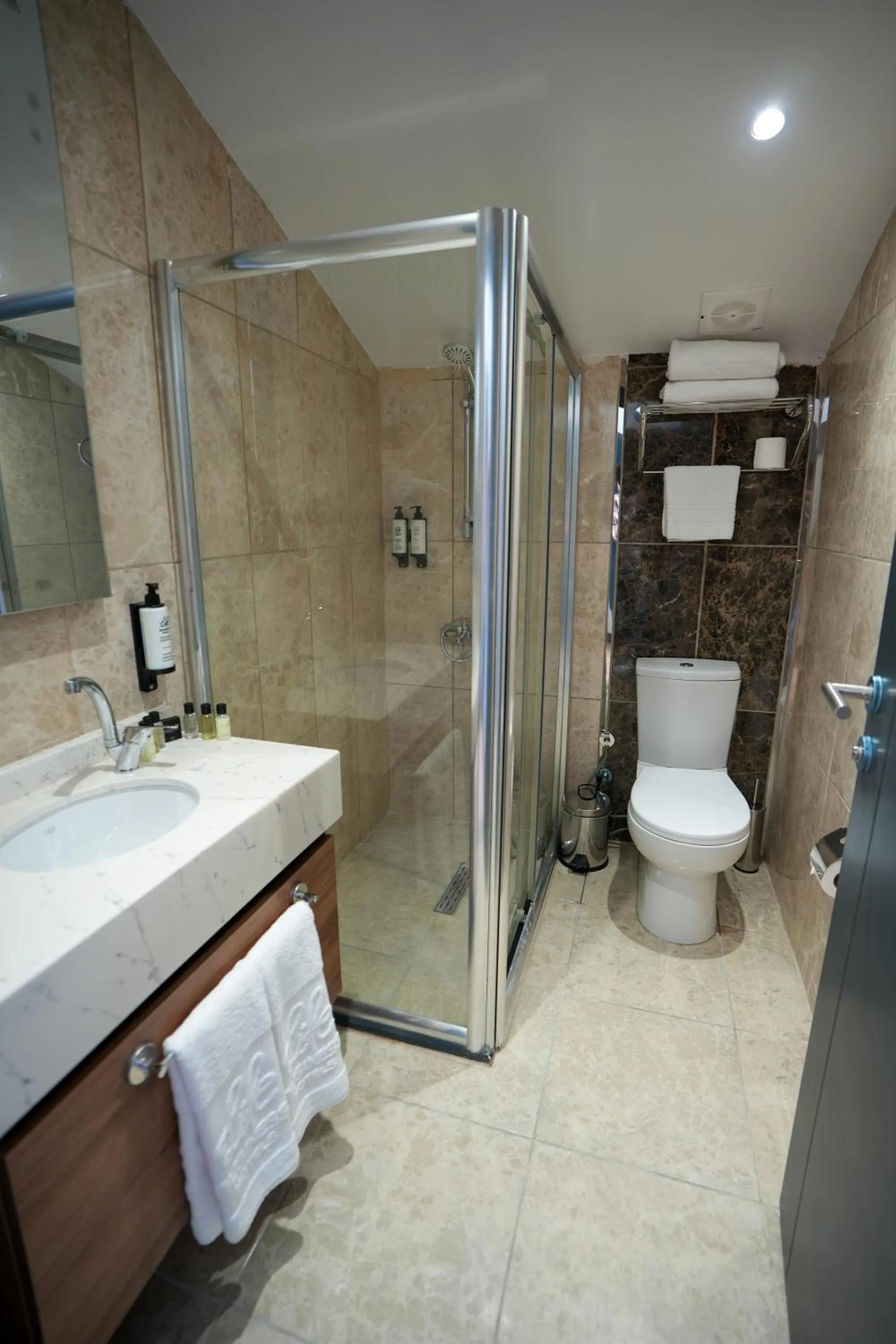 Bathroom in Business Life Hotel Güneşli