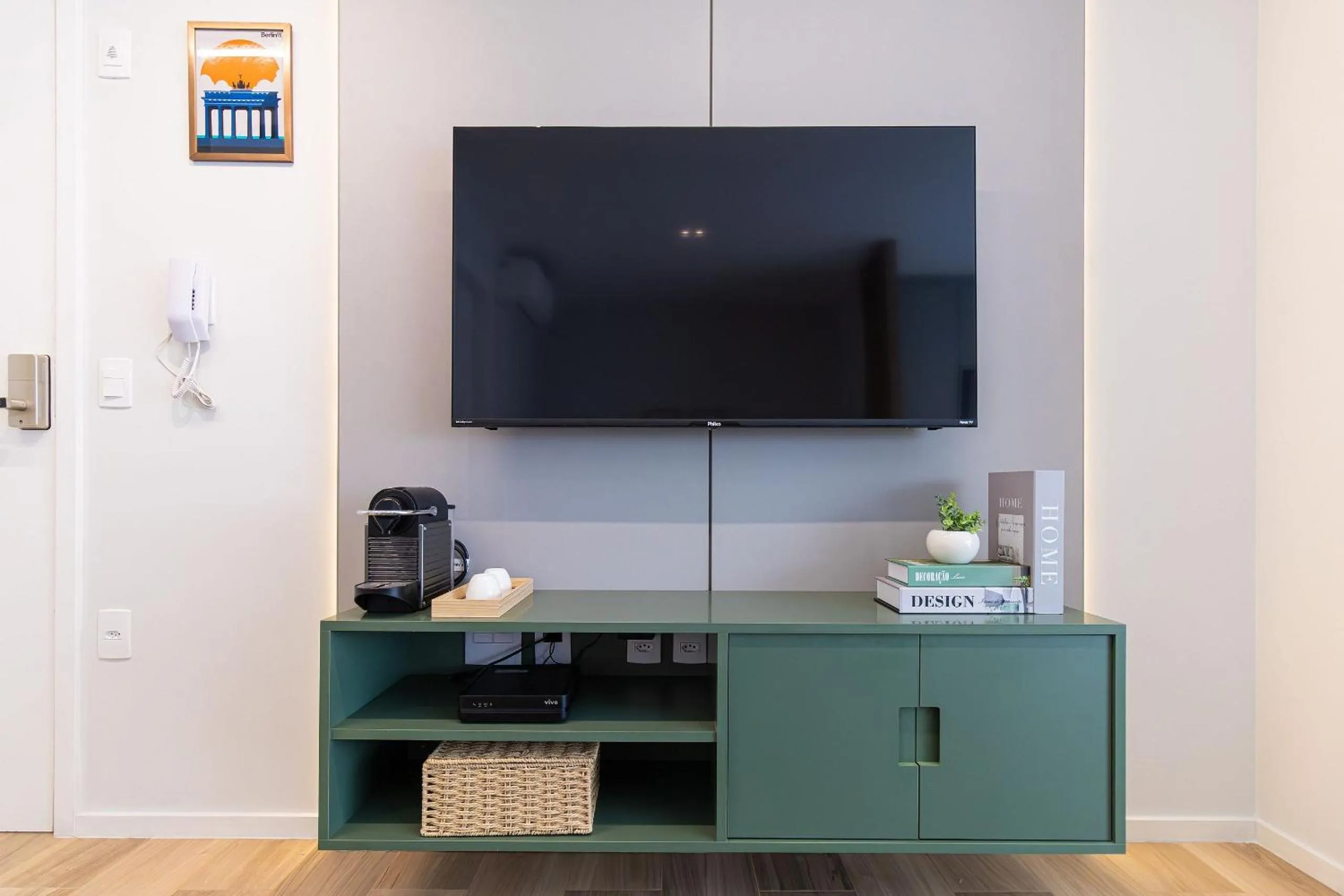 Living room in DSG Itaim by Conviva