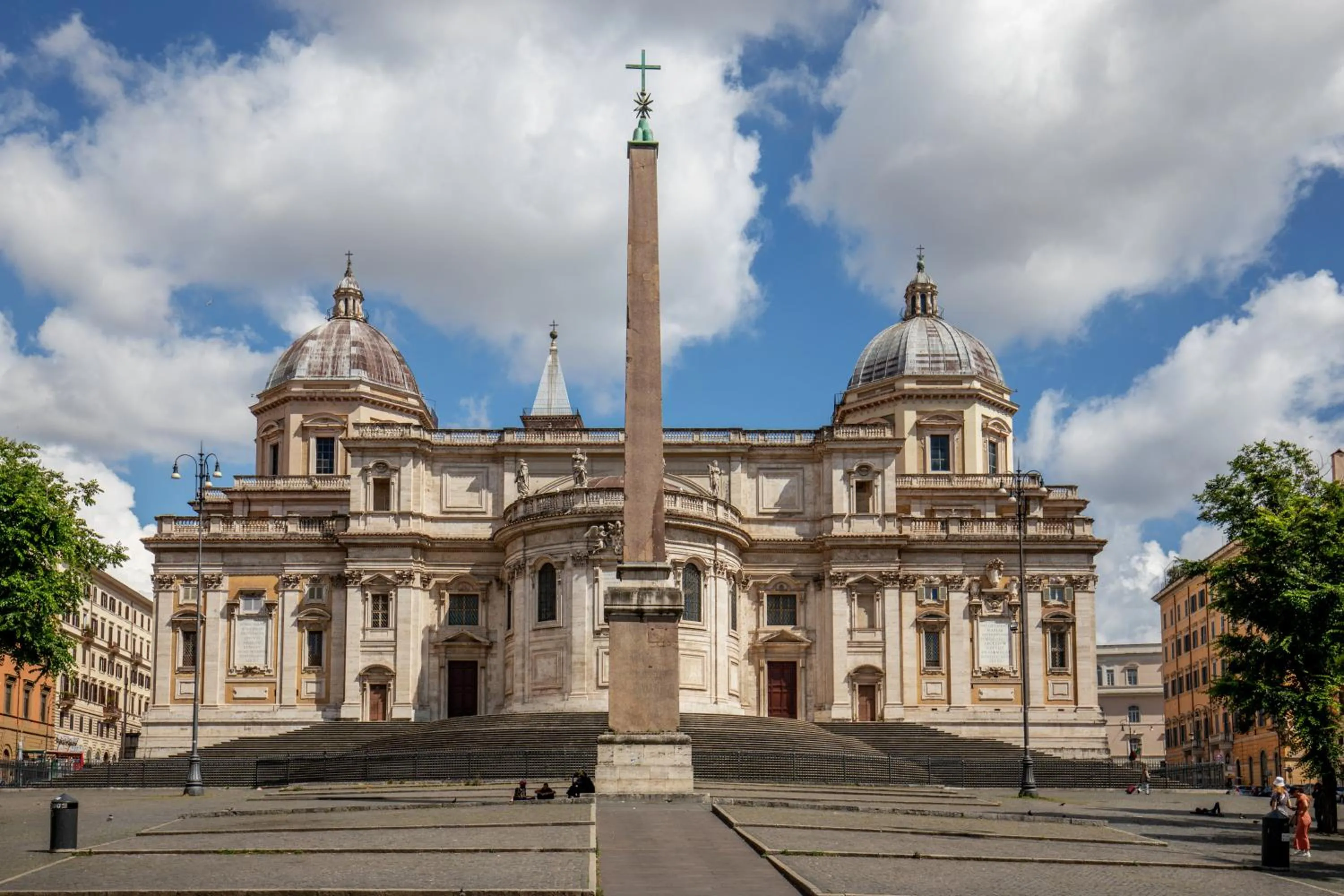 Nearby landmark in Daplace - Hotel Gran Torino Suites
