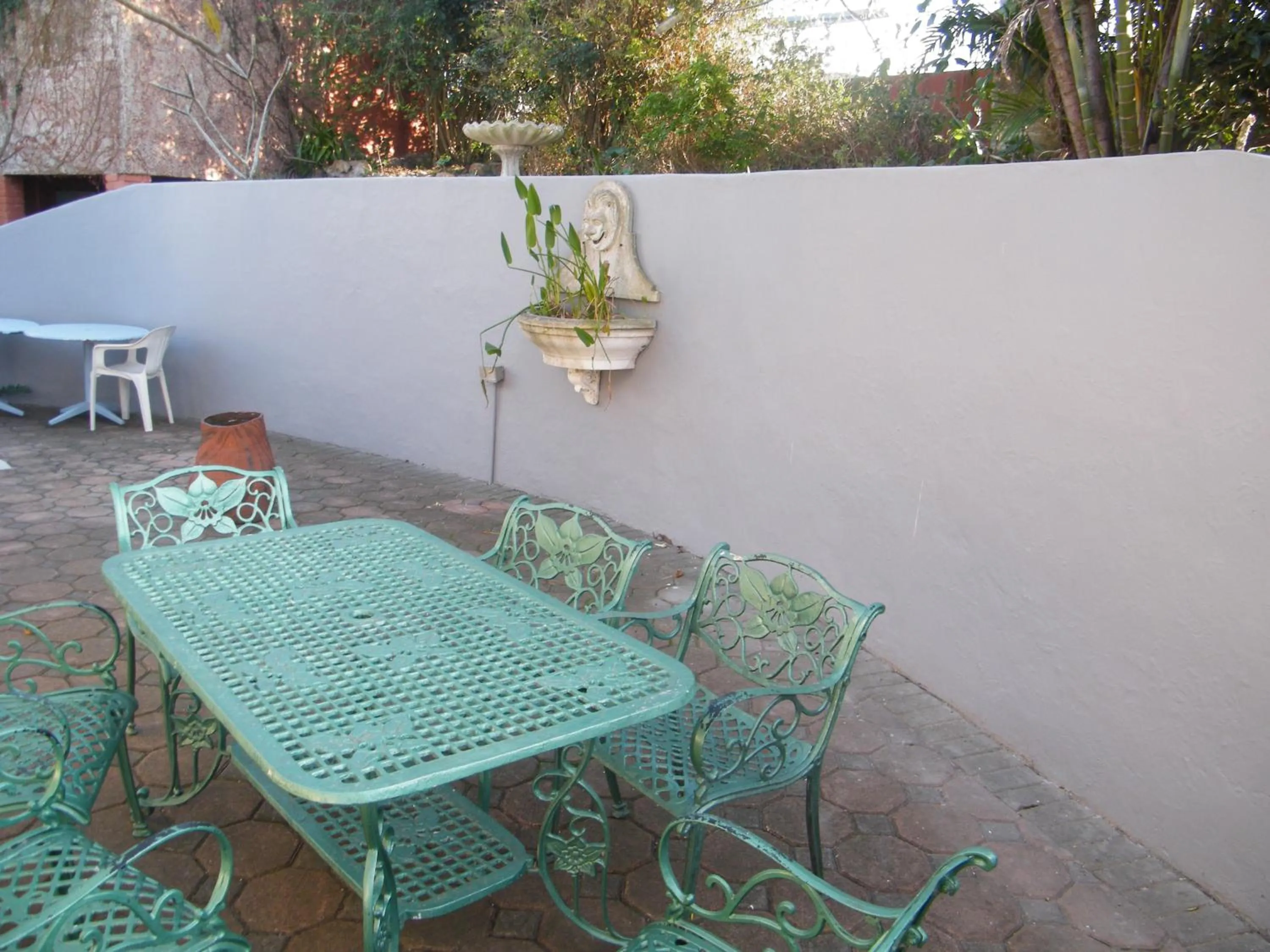 Garden in Valley Guest House