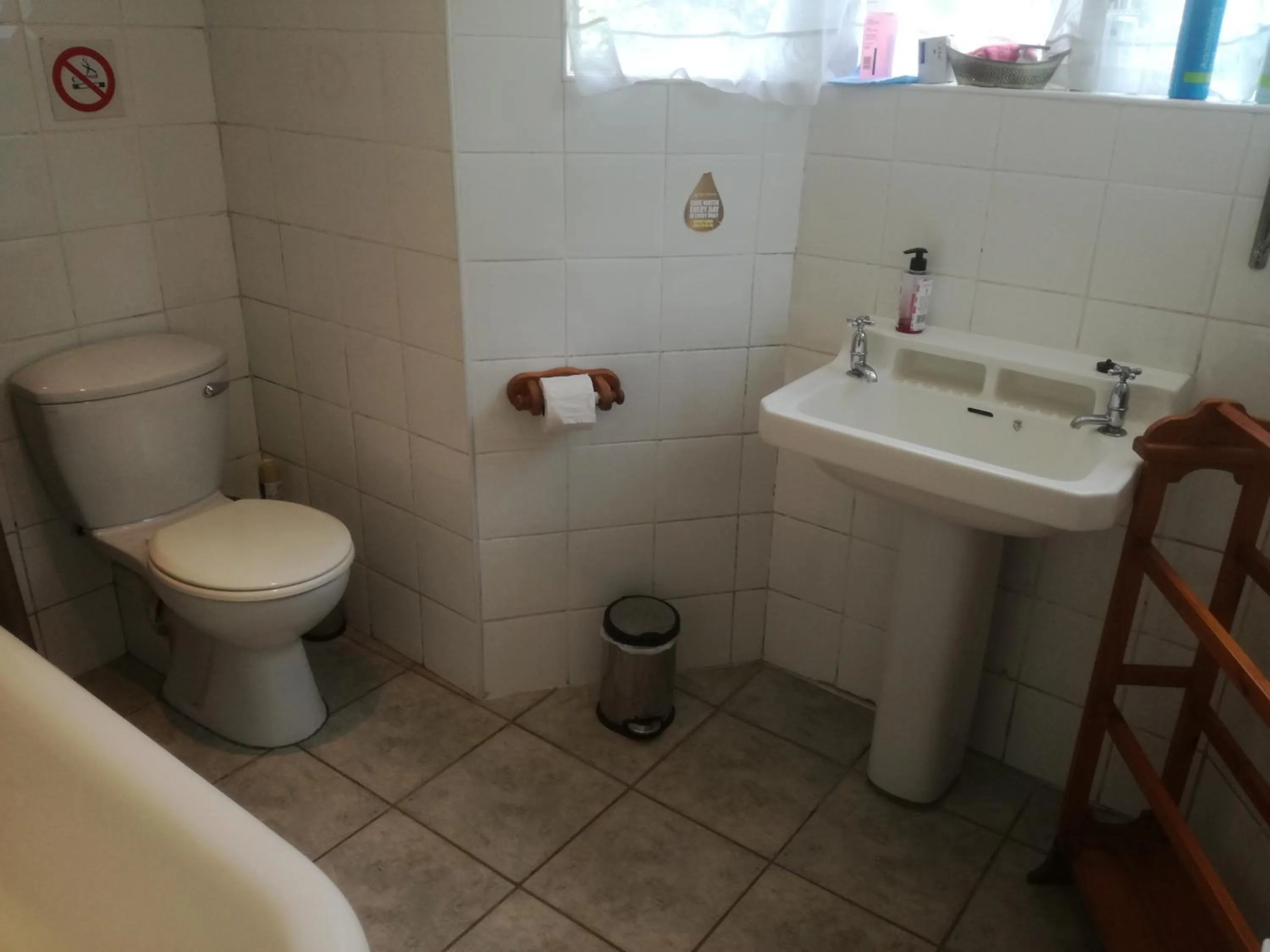 Bathroom in Valley Guest House