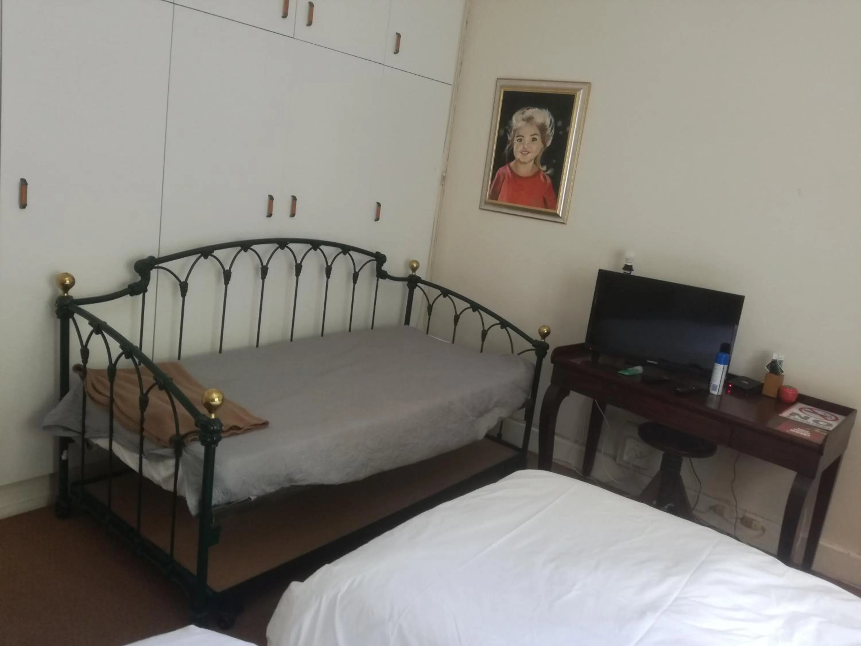 Bed in Valley Guest House