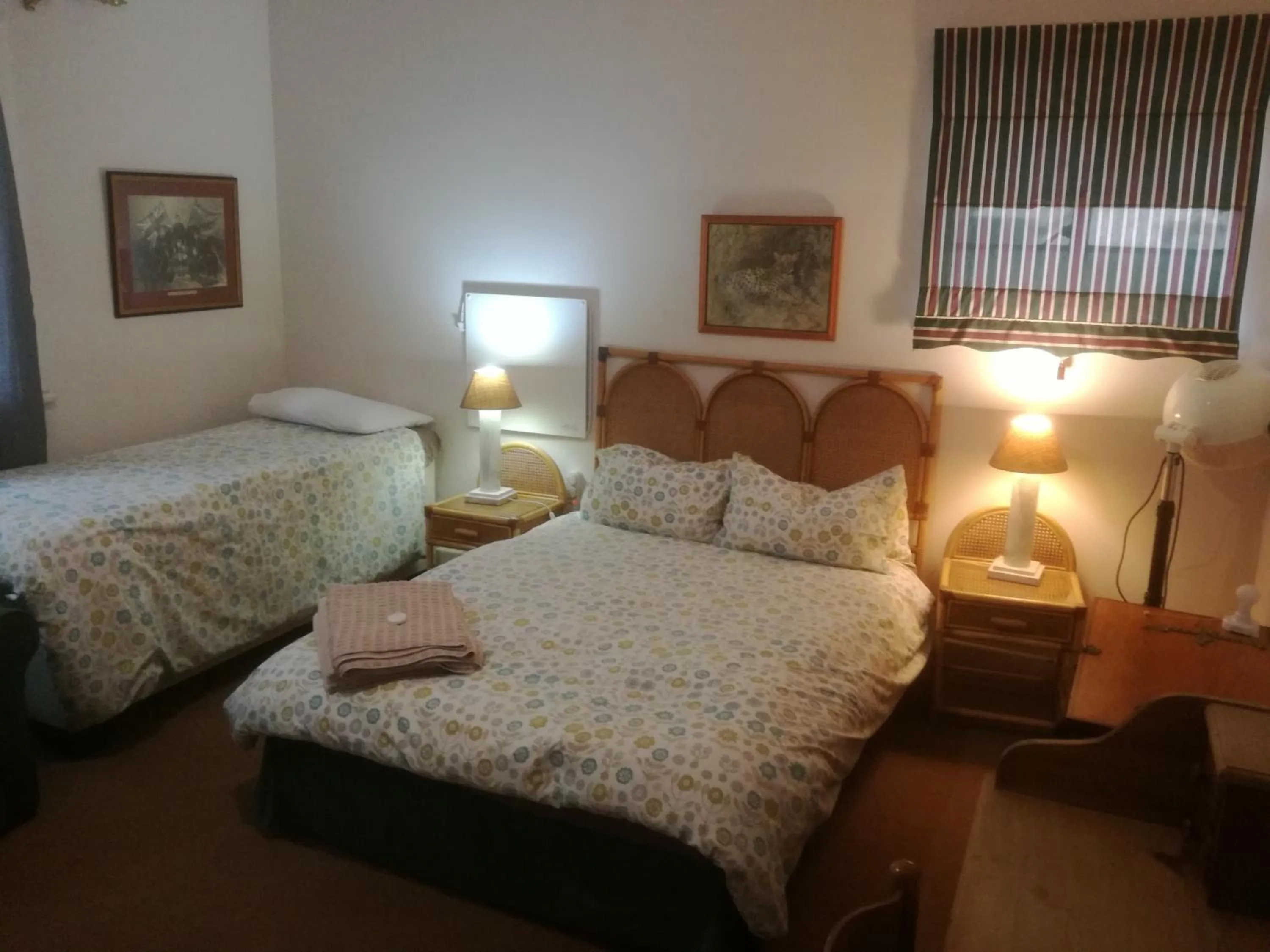 Property building, Bed in Valley Guest House