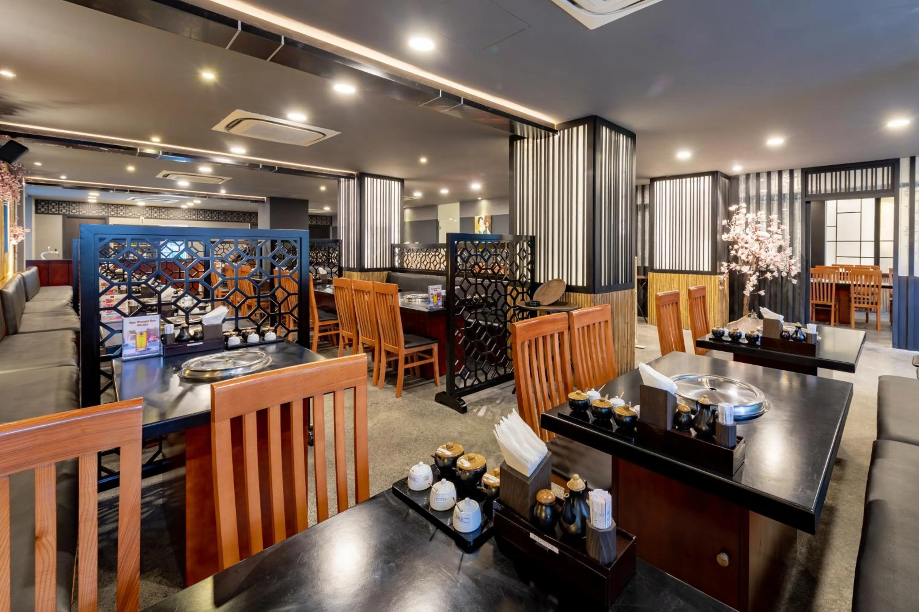 Restaurant/places to eat in Grandvrio City Danang By Route Inn Group