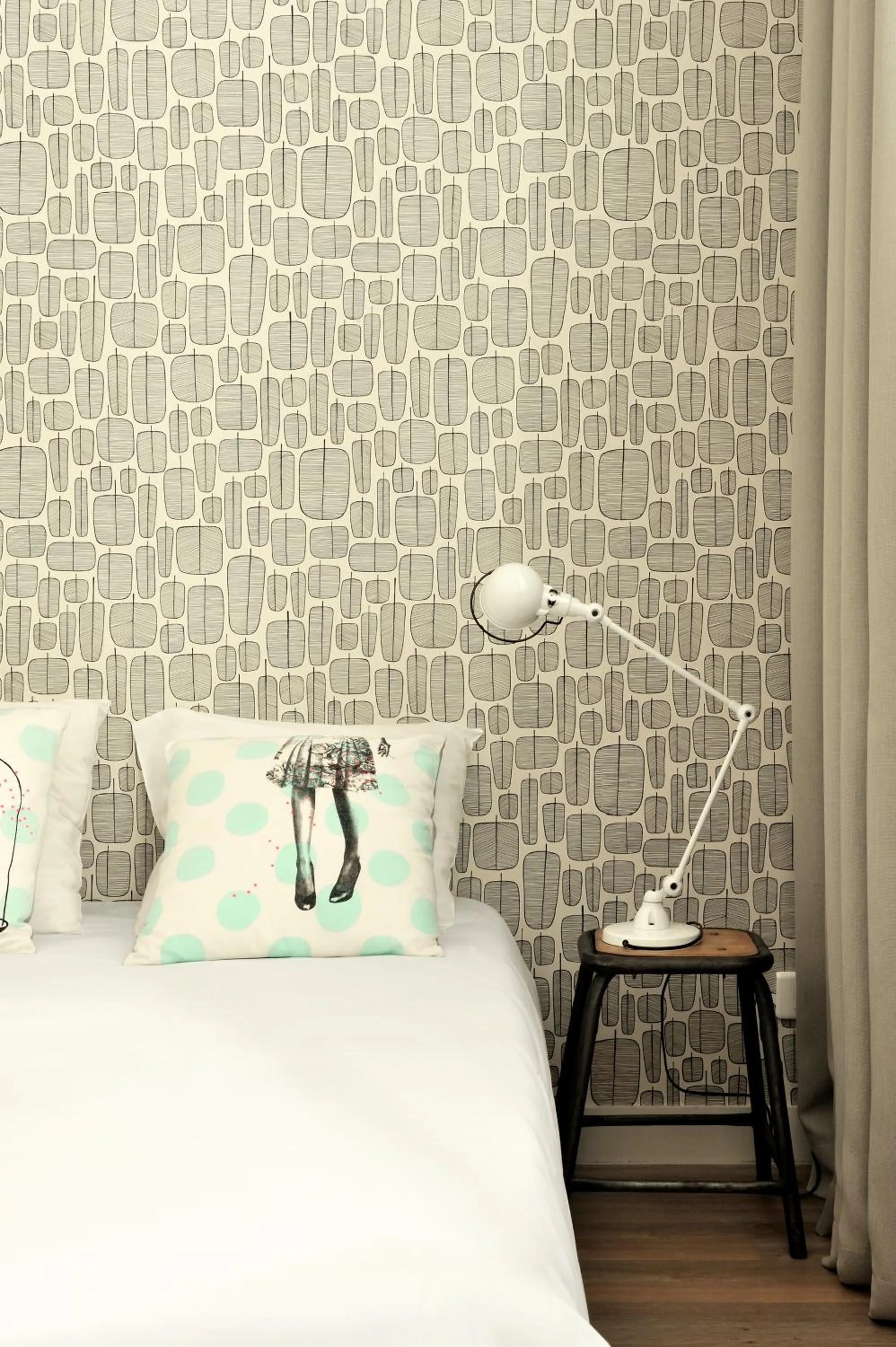 Bed in SLO Hostel Lyon Saxe