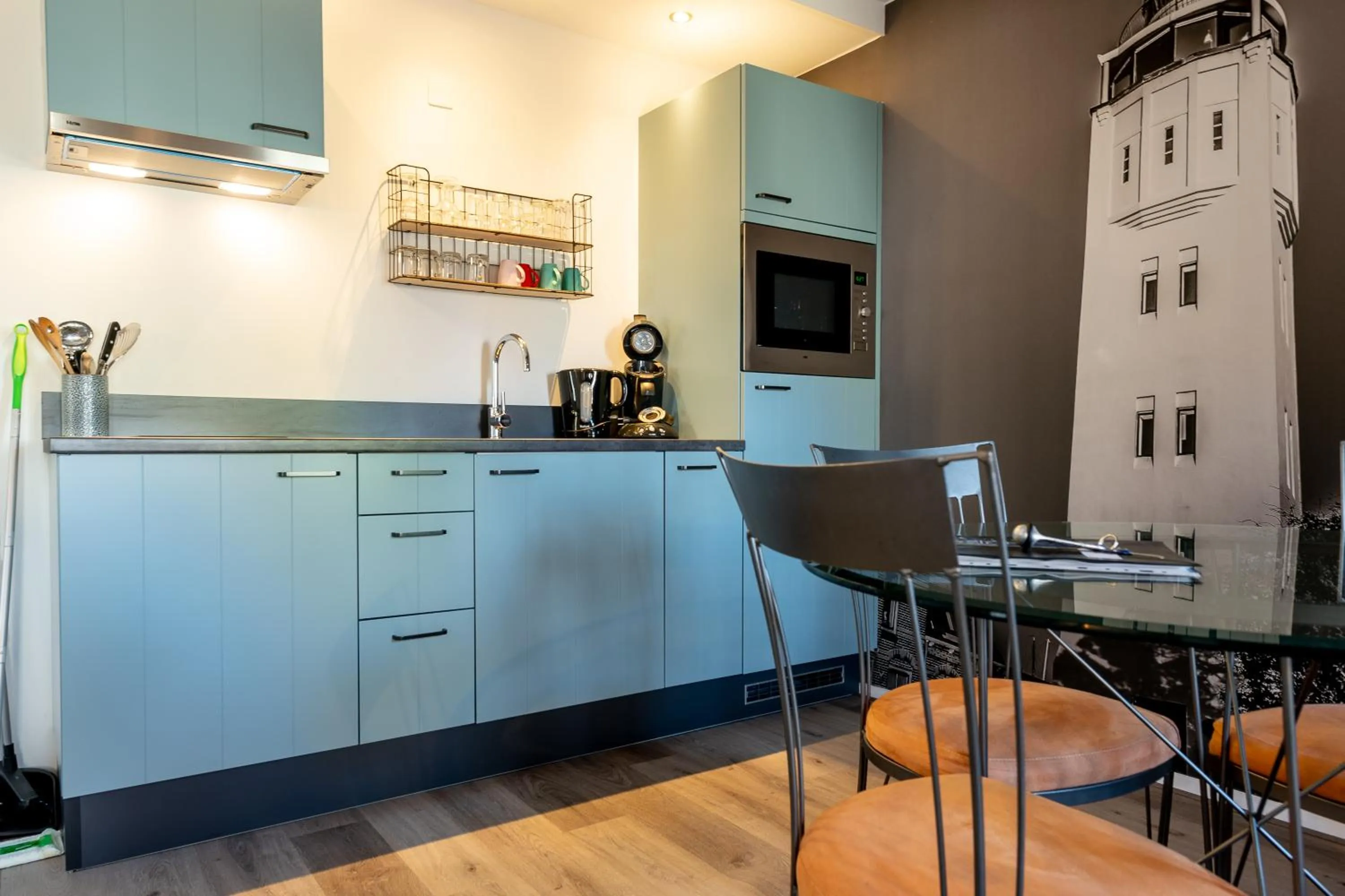 Kitchen or kitchenette in Hotel Almenum - het sfeervolle stadslogement -