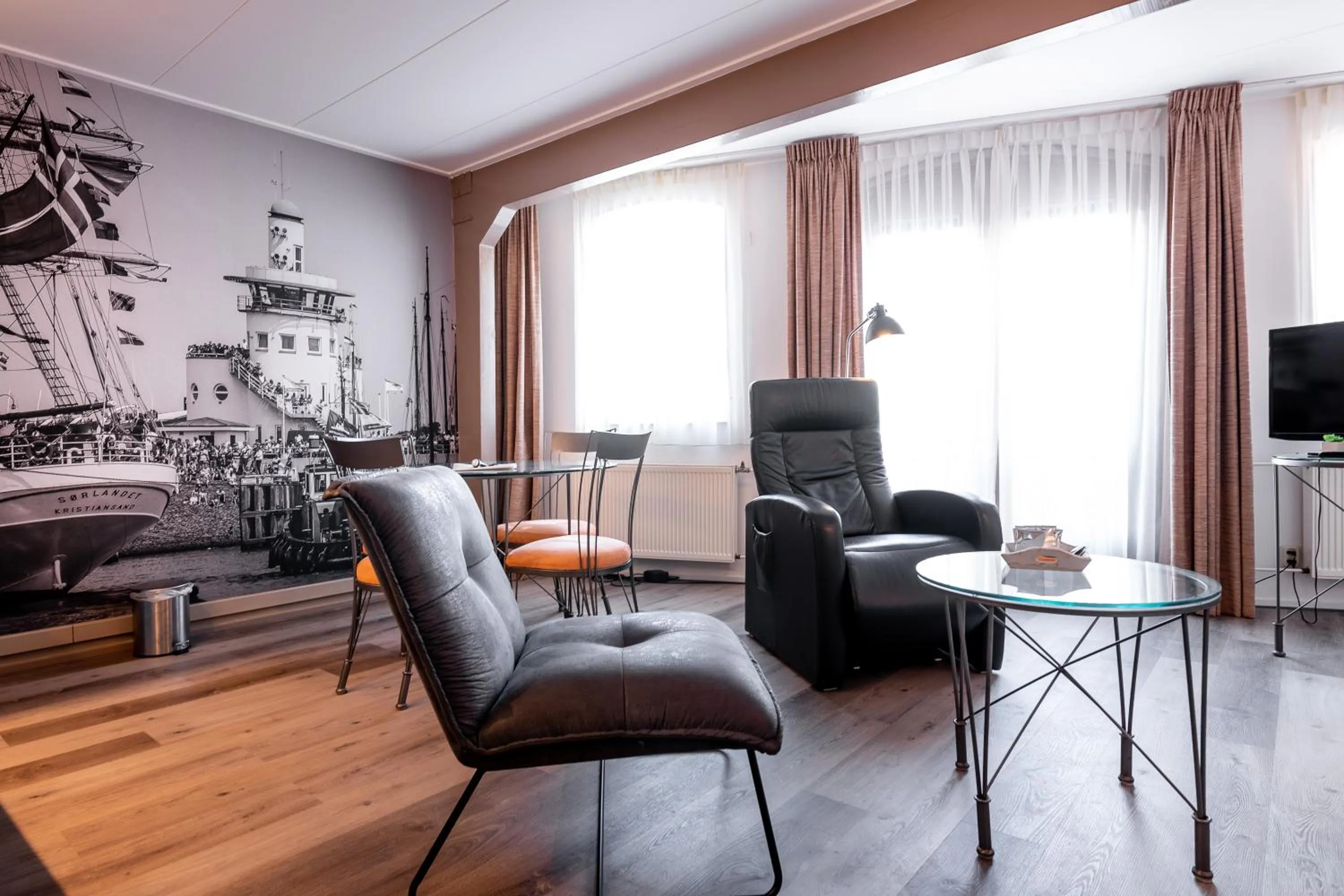 Living room in Hotel Almenum - het sfeervolle stadslogement -