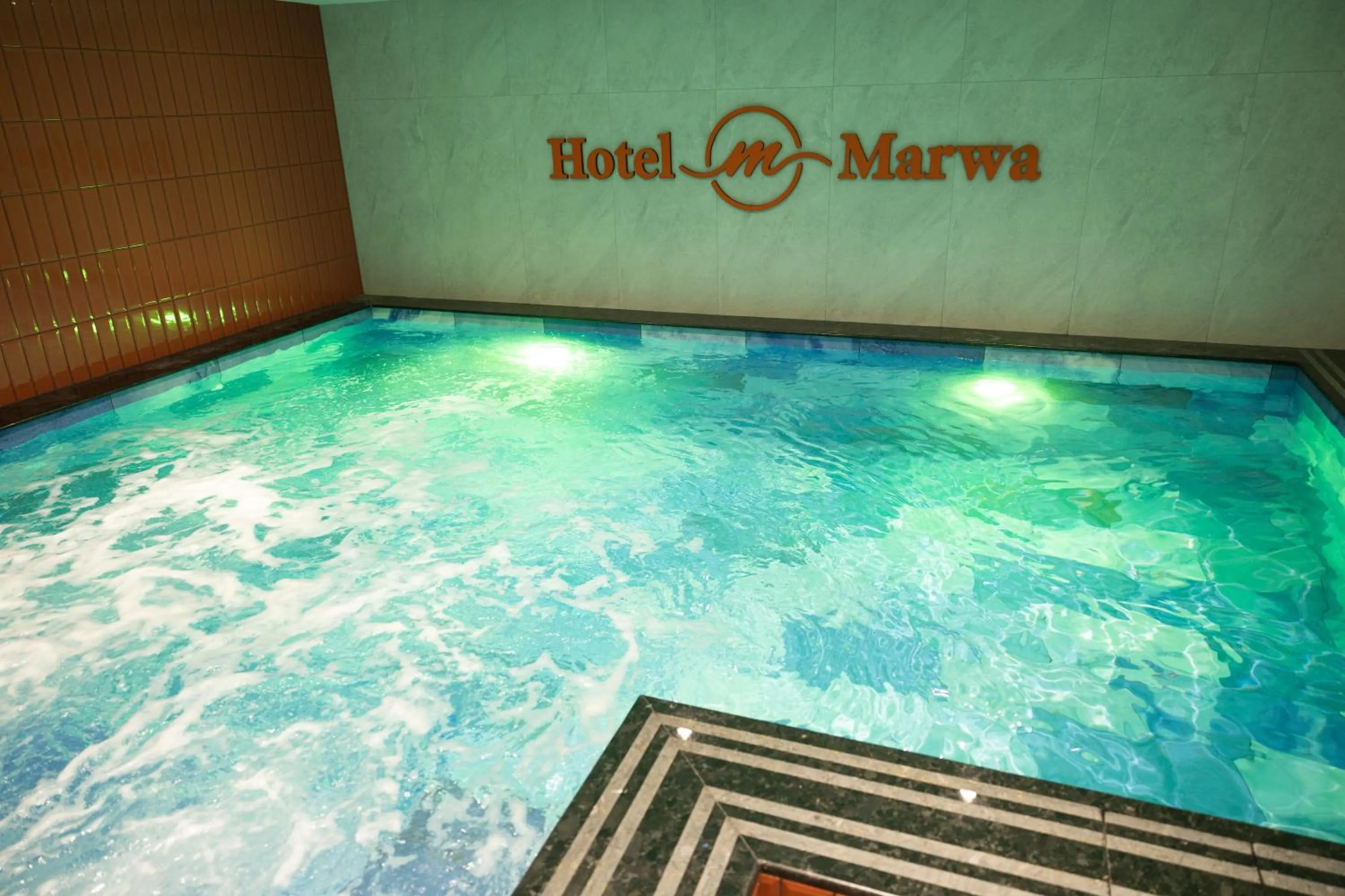 Swimming pool in Hotel Marwa Tashkent Pool&Spa