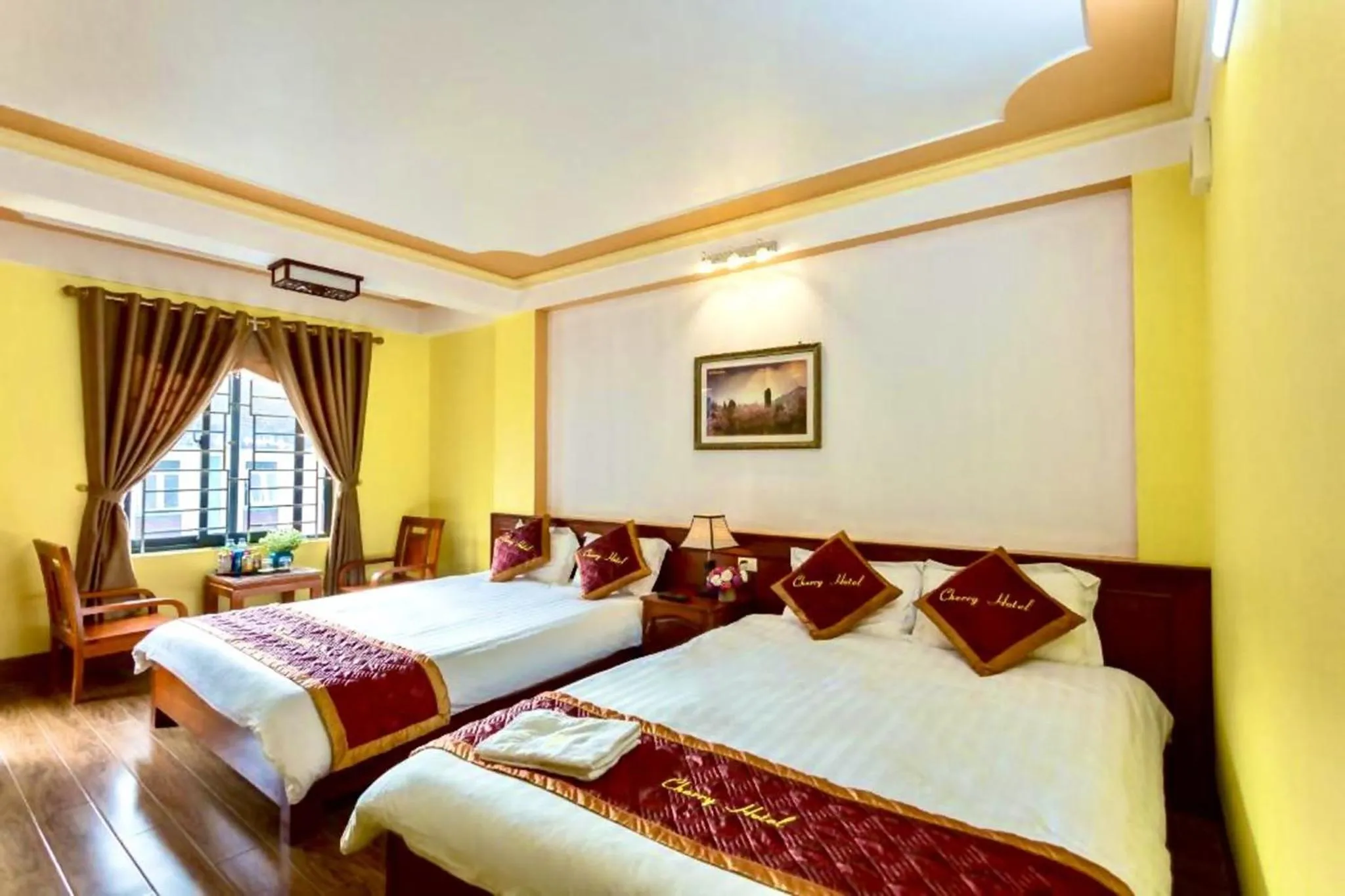 Photo of the whole room, Bed in Cherry Hotel