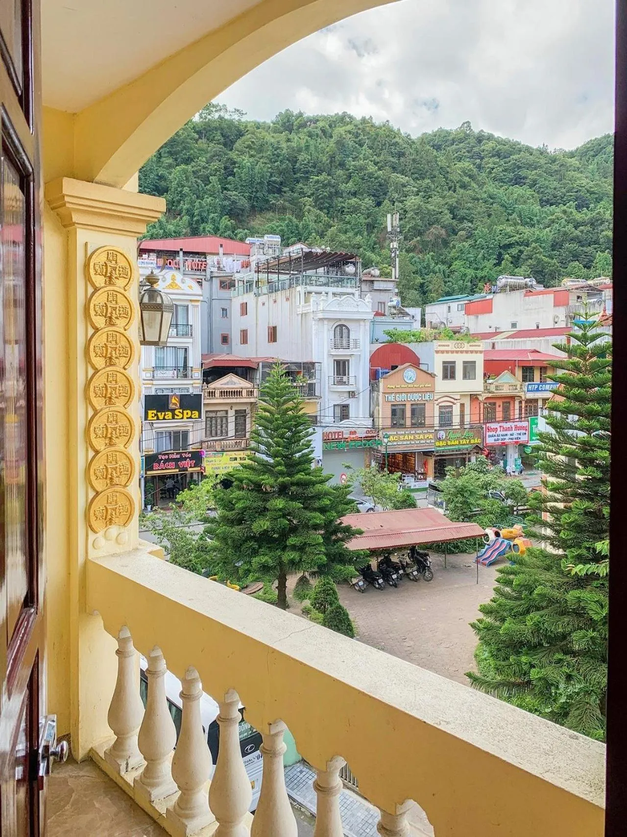 View (from property/room) in Cherry Hotel