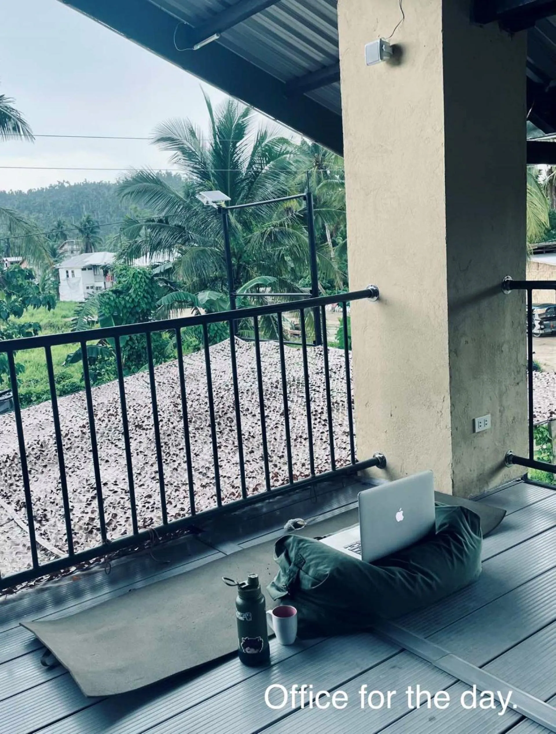 Balcony/Terrace in Camp Backpackers Port Barton