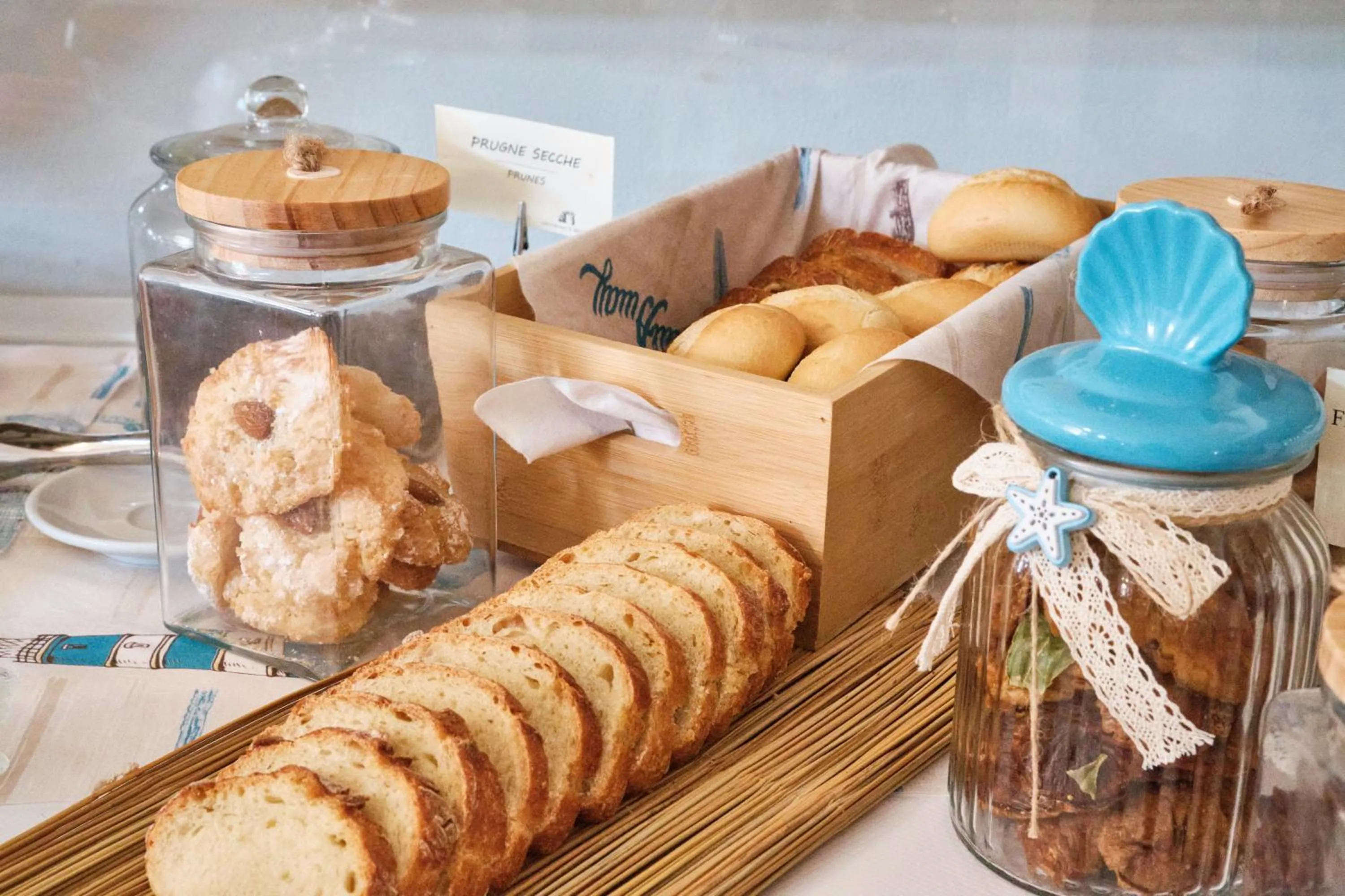 Breakfast in Agriturismo Il Megalite