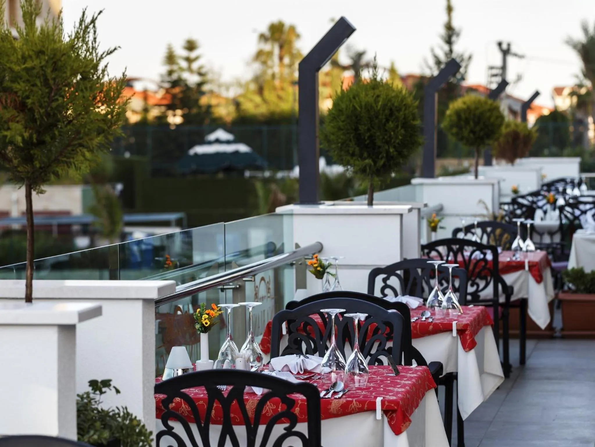 Patio in Luna Blanca Resort & Spa