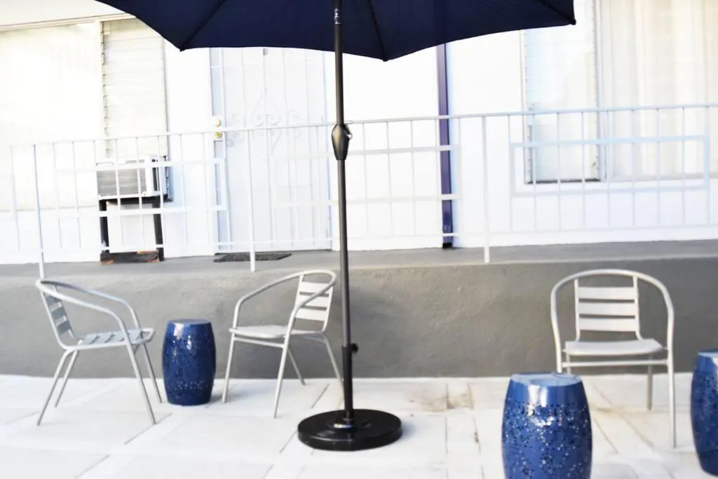 Patio in Hollywood Business Apartments