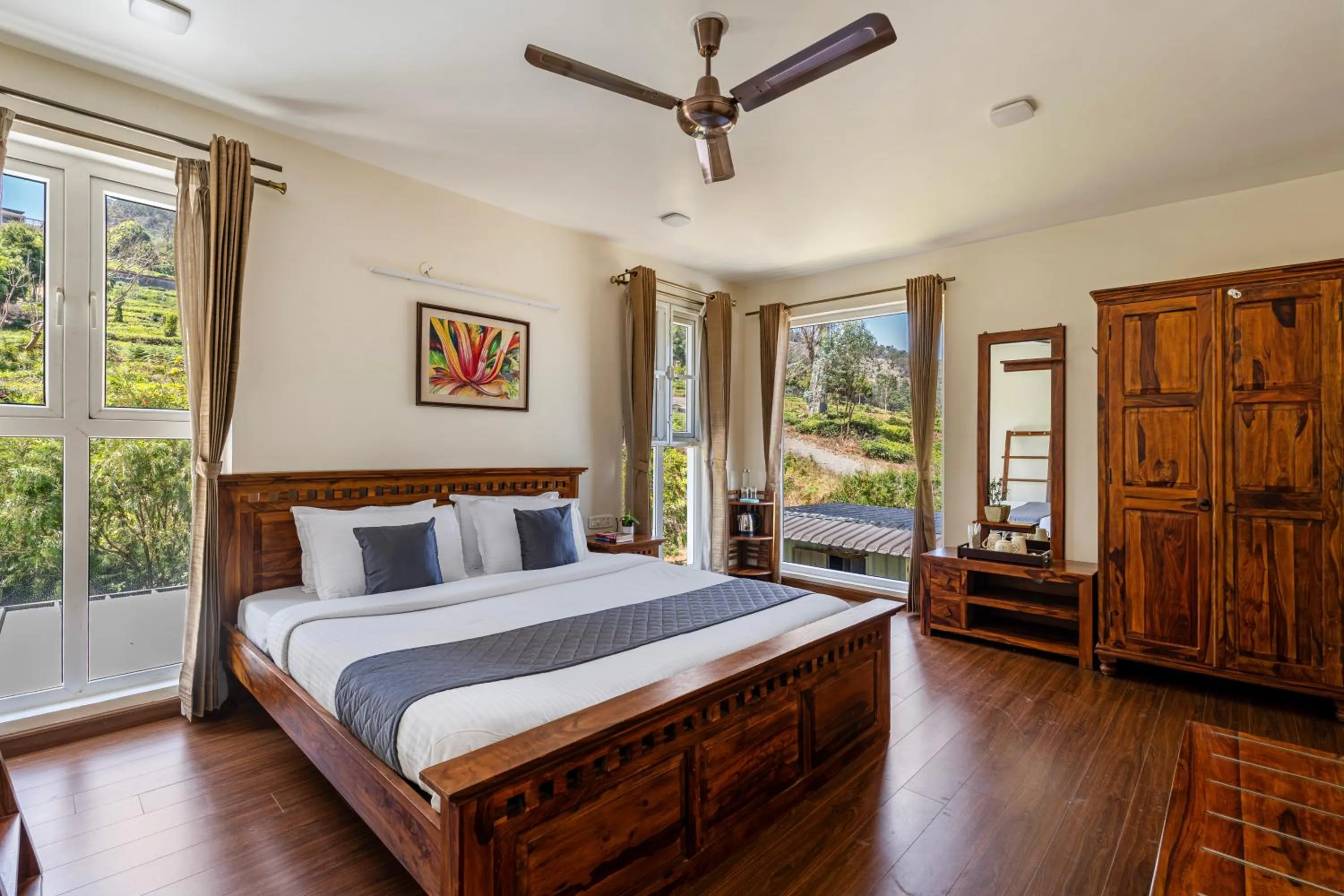 Bedroom, Bed in Kalpavriksha - 4 BR lake facing villa