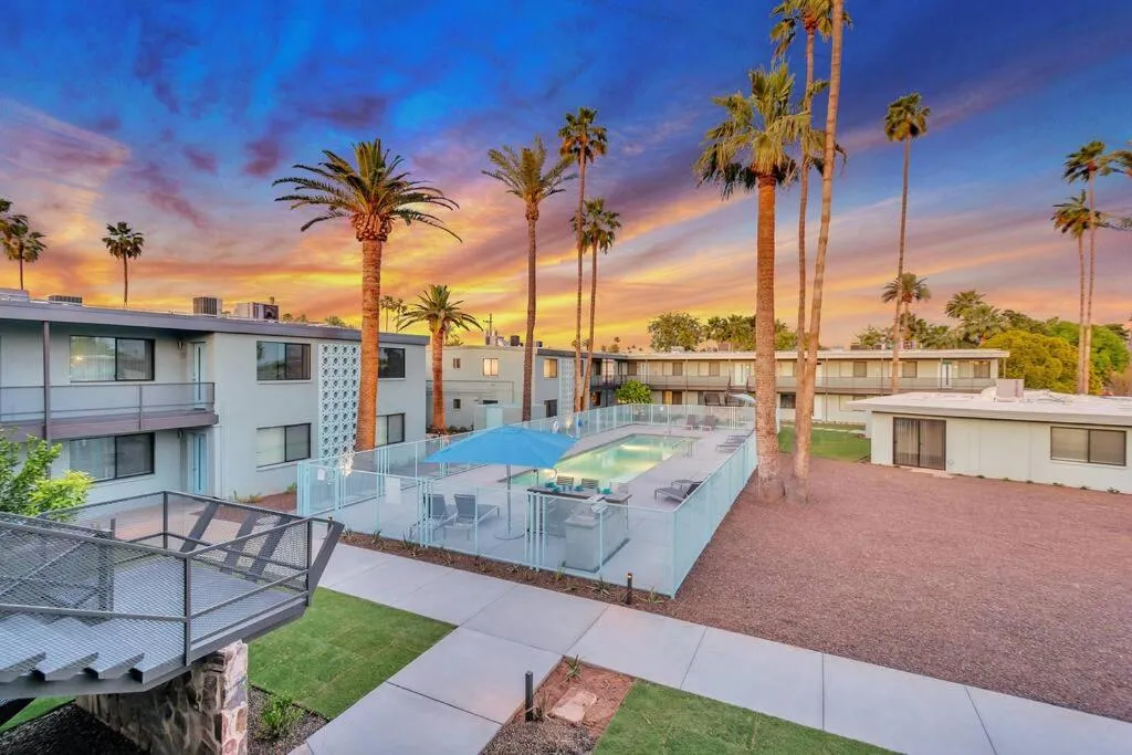 Swimming pool in Primo Old Town Location w/ Heated Pool